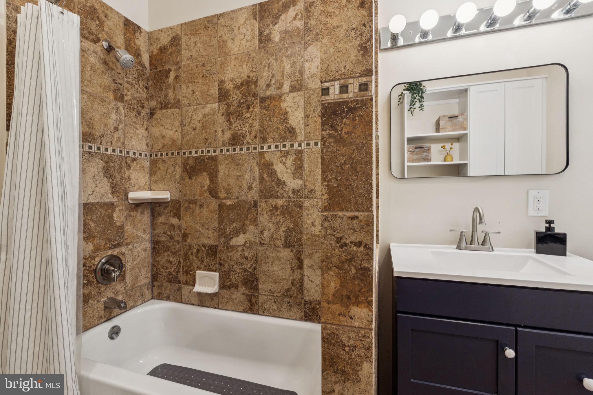 MT AIRY (WEST) - Residential