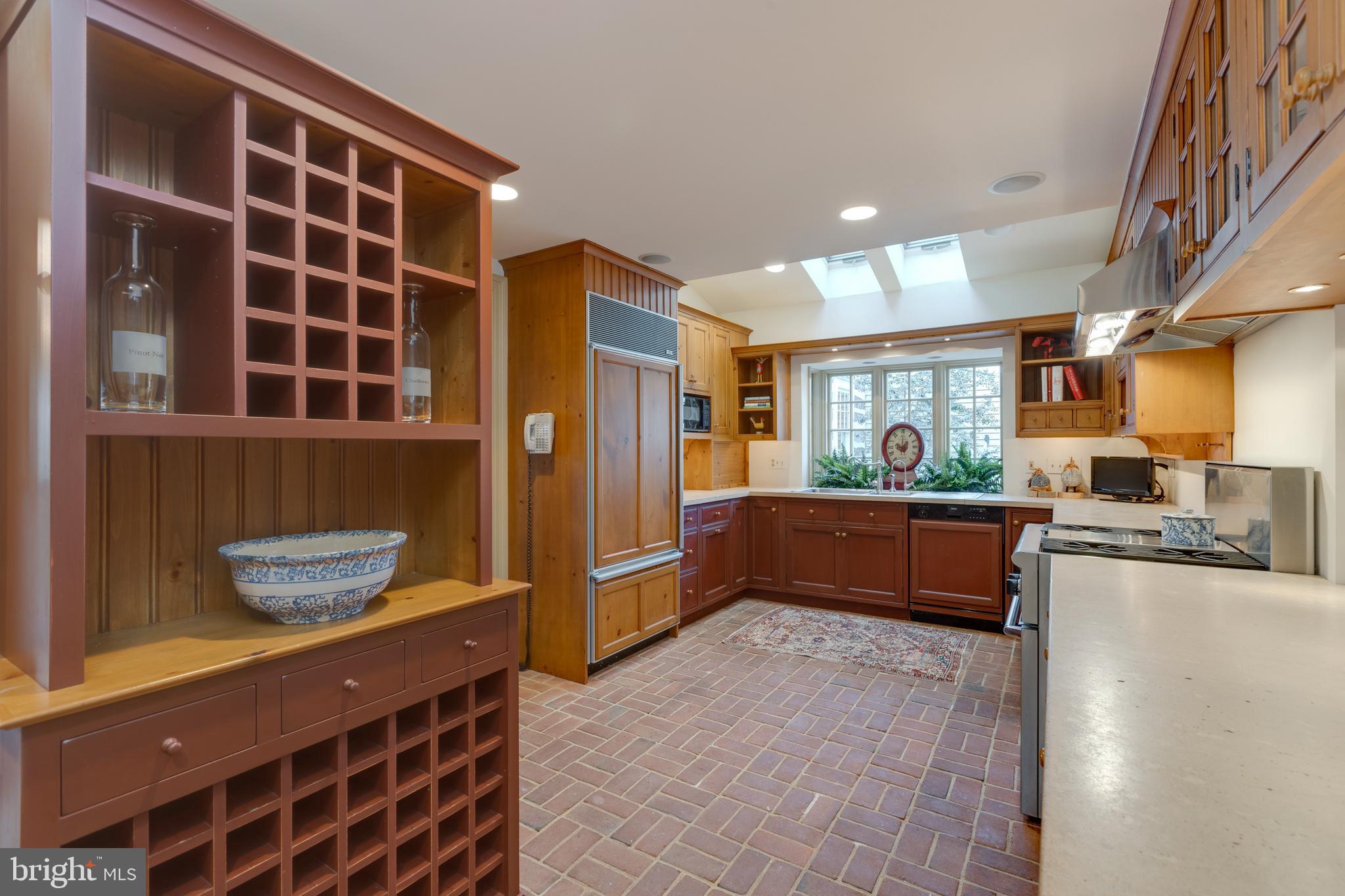 ASHLEY - Residential