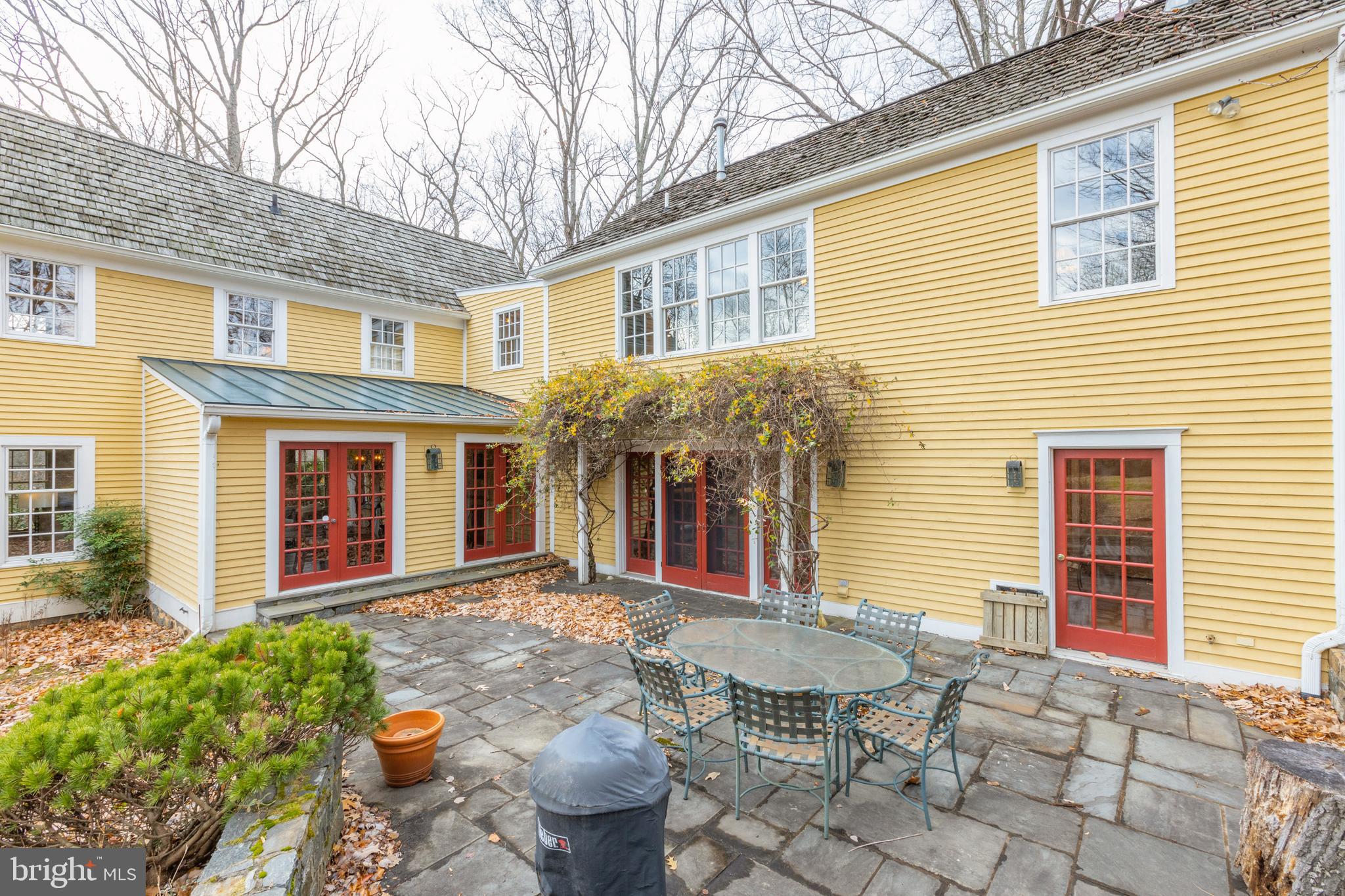 ASHLEY - Residential