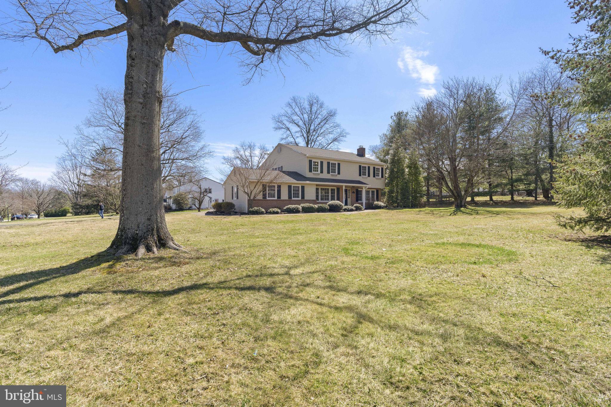 CREEKSIDE AT BLUE BELL - Residential