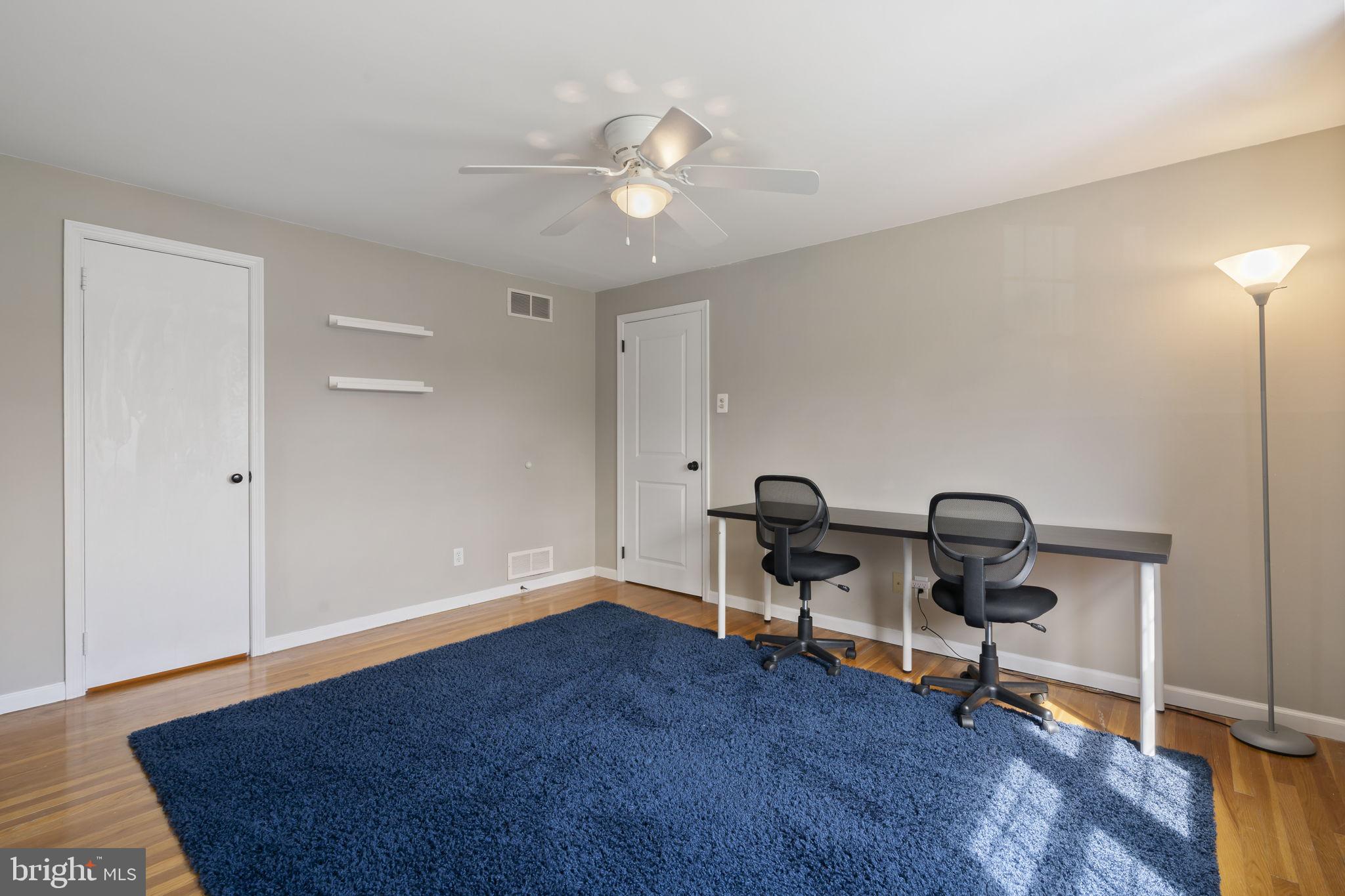 CREEKSIDE AT BLUE BELL - Residential