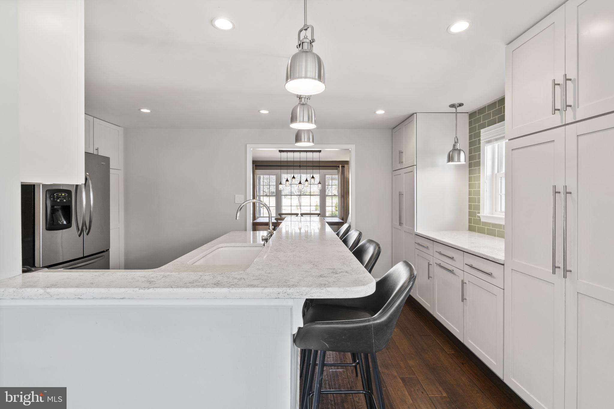 CREEKSIDE AT BLUE BELL - Residential