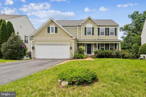 Homes For Sale - 21745 Regents Park Circle<br/> STERLING, VA 20166
