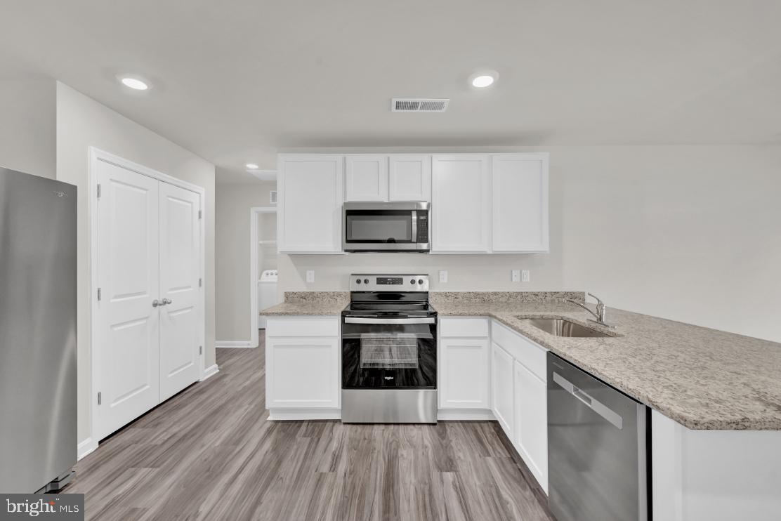 MAGNOLIA SPRINGS - Residential