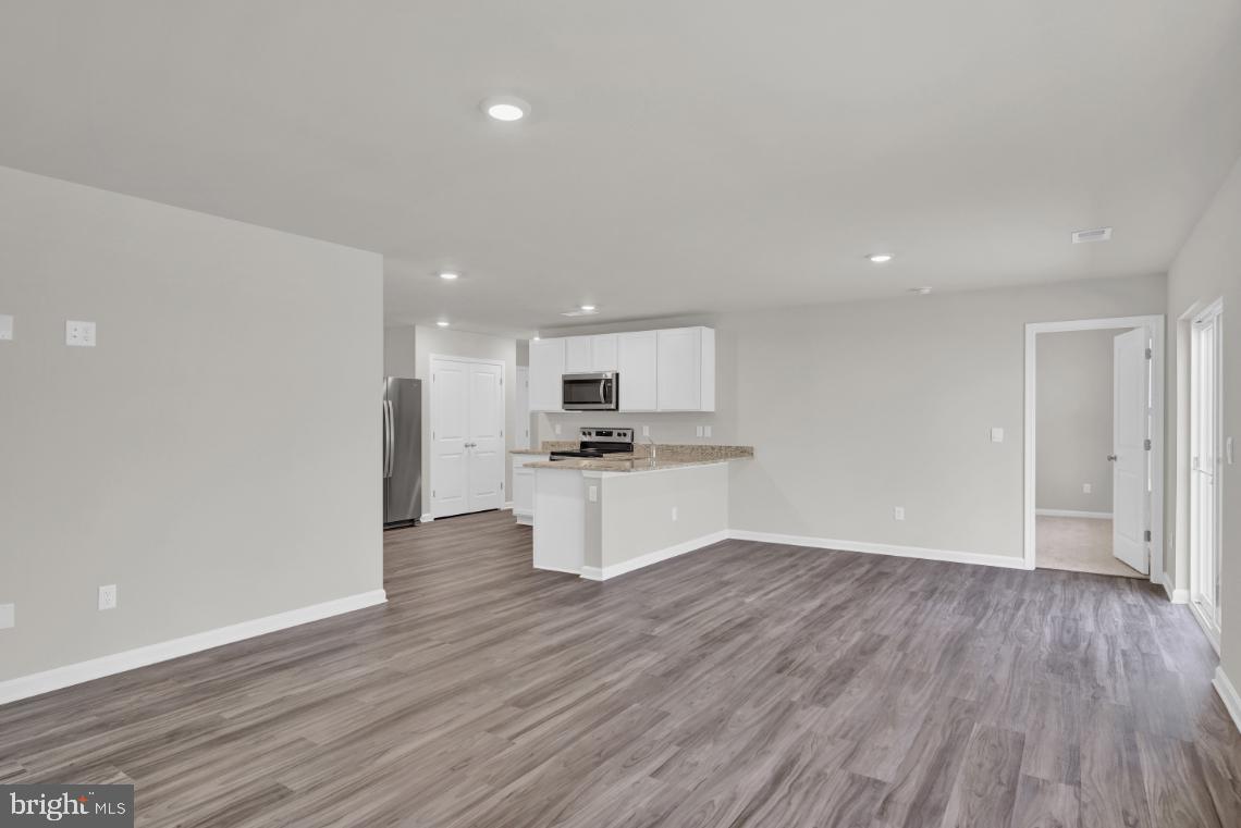 MAGNOLIA SPRINGS - Residential