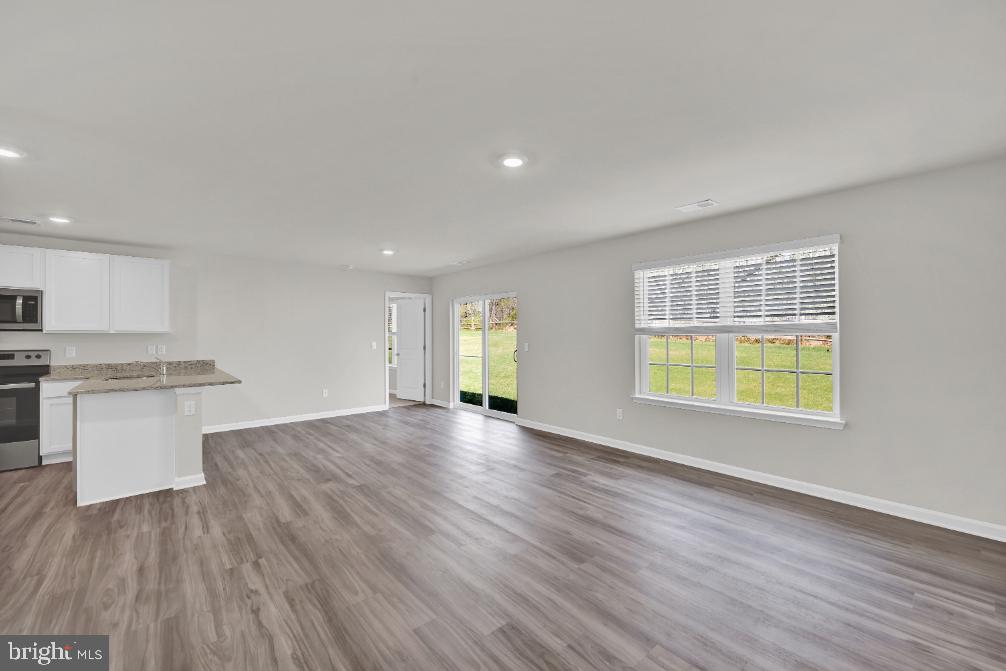 MAGNOLIA SPRINGS - Residential