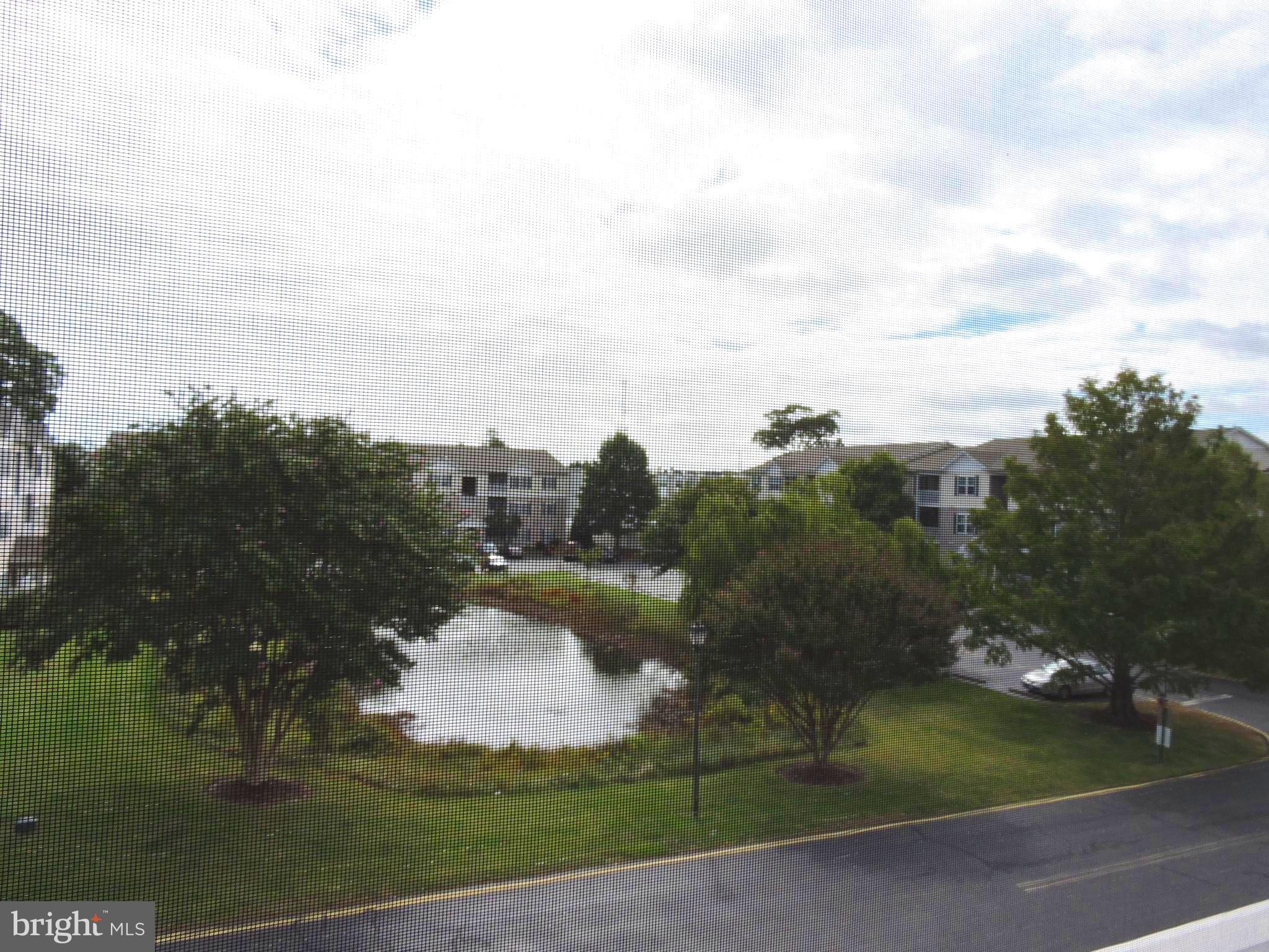 100 CASCADE LANE 124