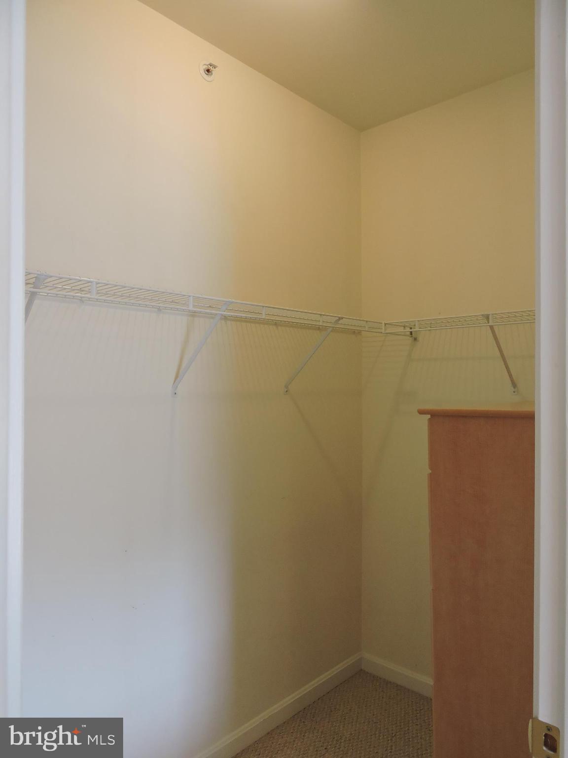 CREEKWOOD - Residential