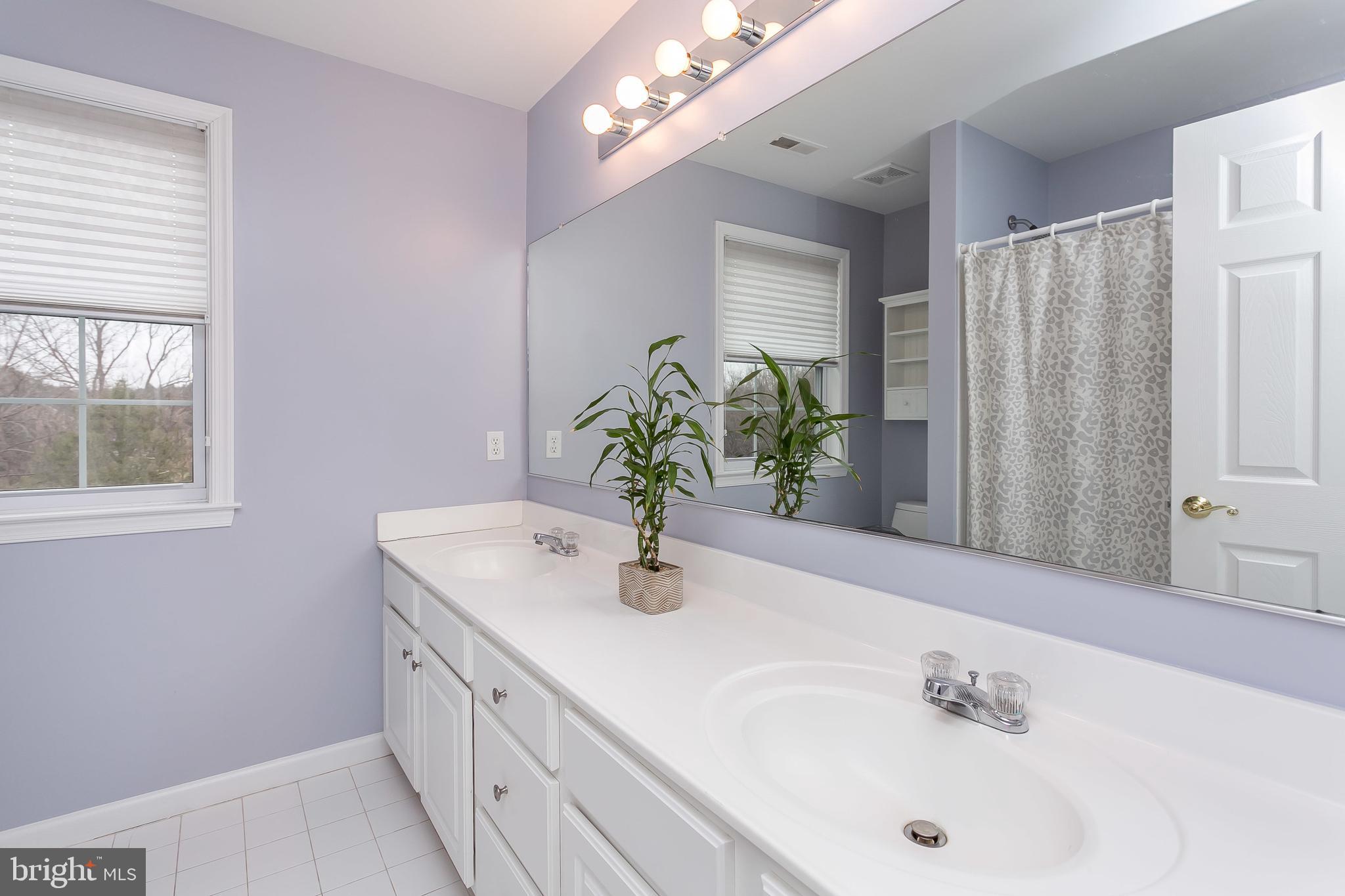 BEAVERBROOK - Residential