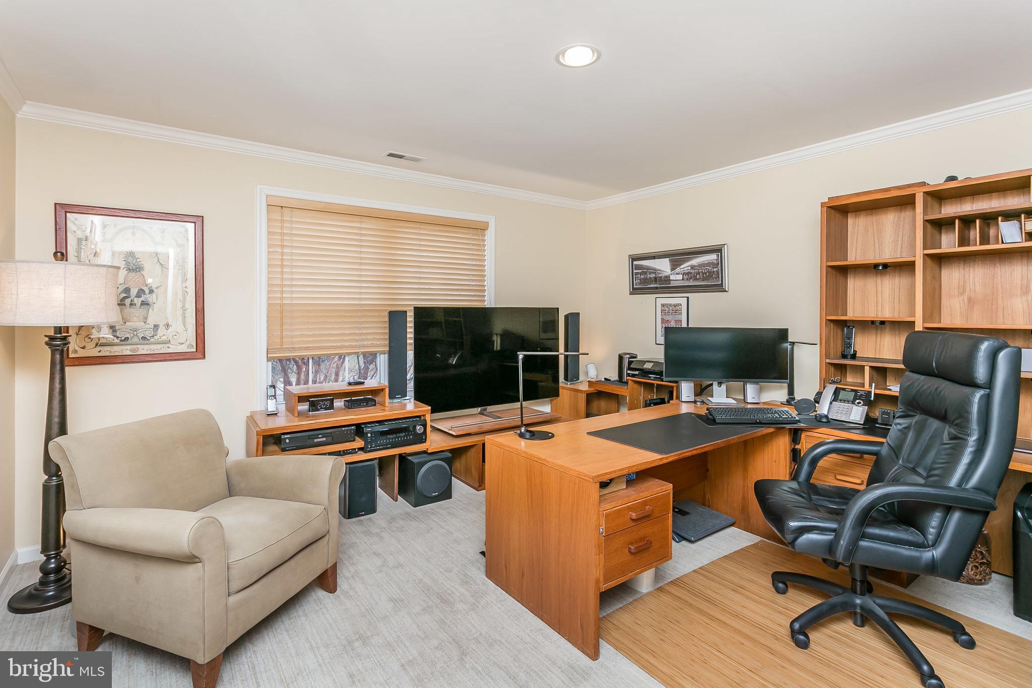 BEAVERBROOK - Residential