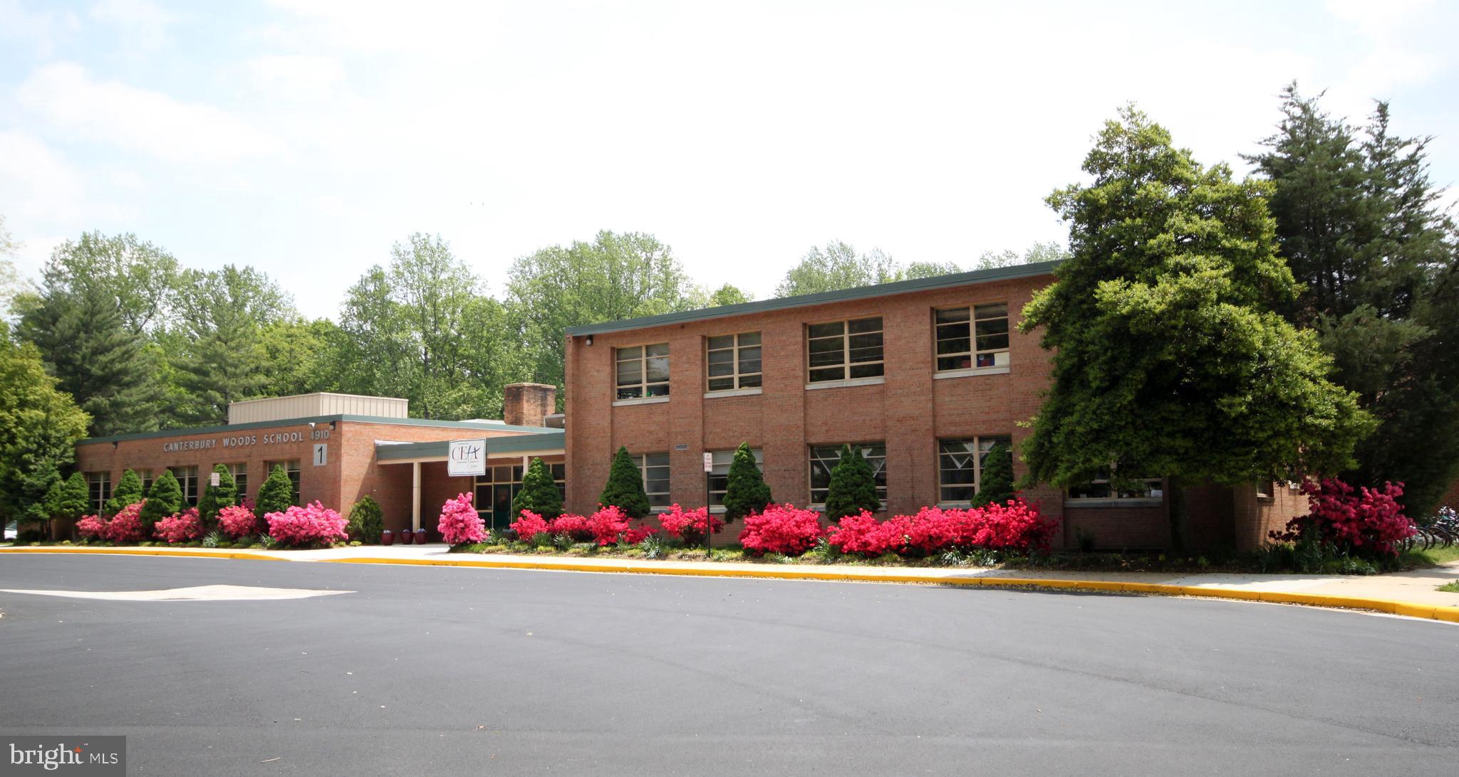 CANTERBURY WOODS - Residential
