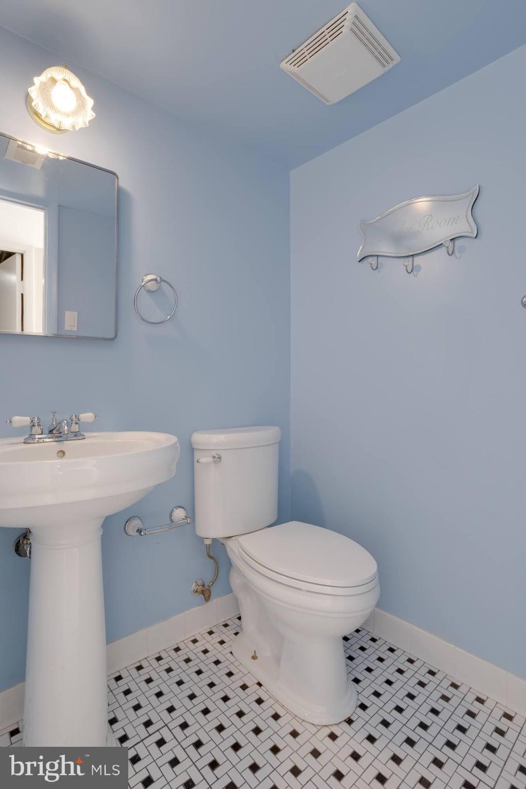 CANTERBURY WOODS - Residential