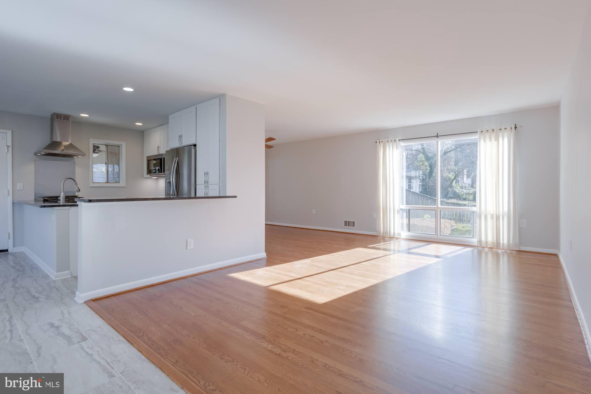 CANTERBURY WOODS - Residential