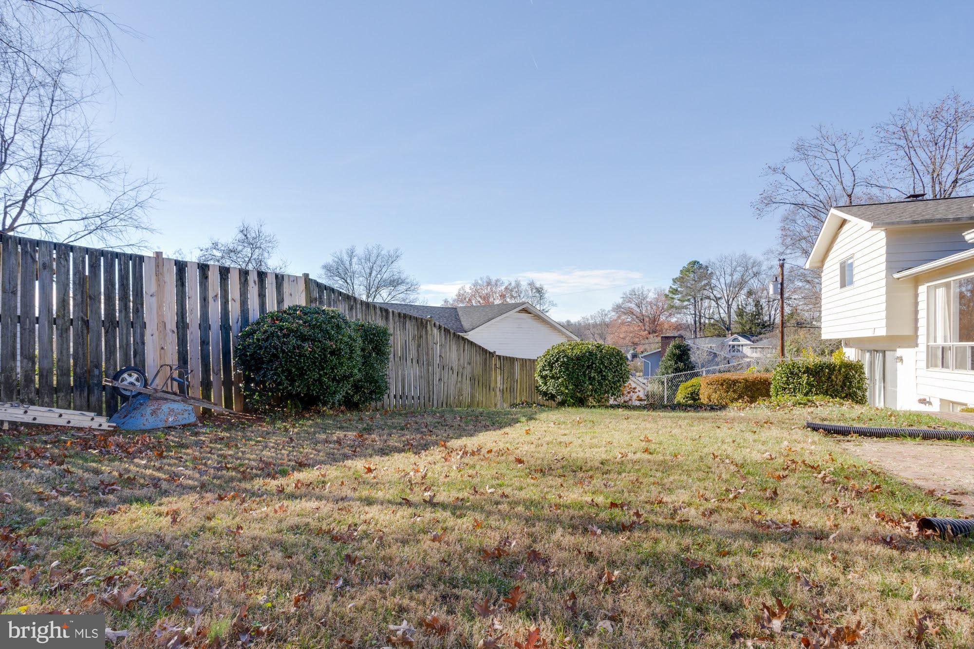 CANTERBURY WOODS - Residential