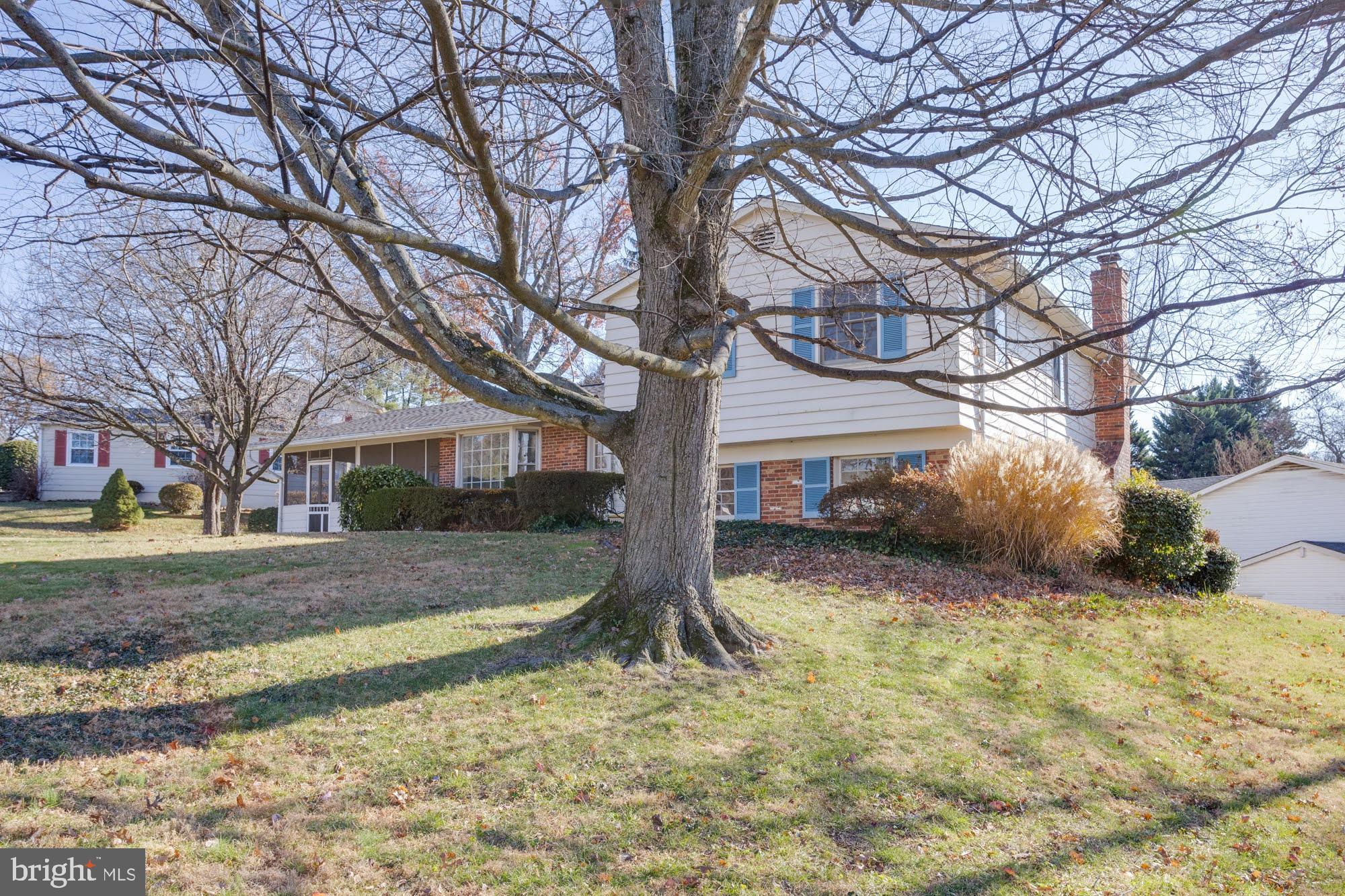 CANTERBURY WOODS - Residential