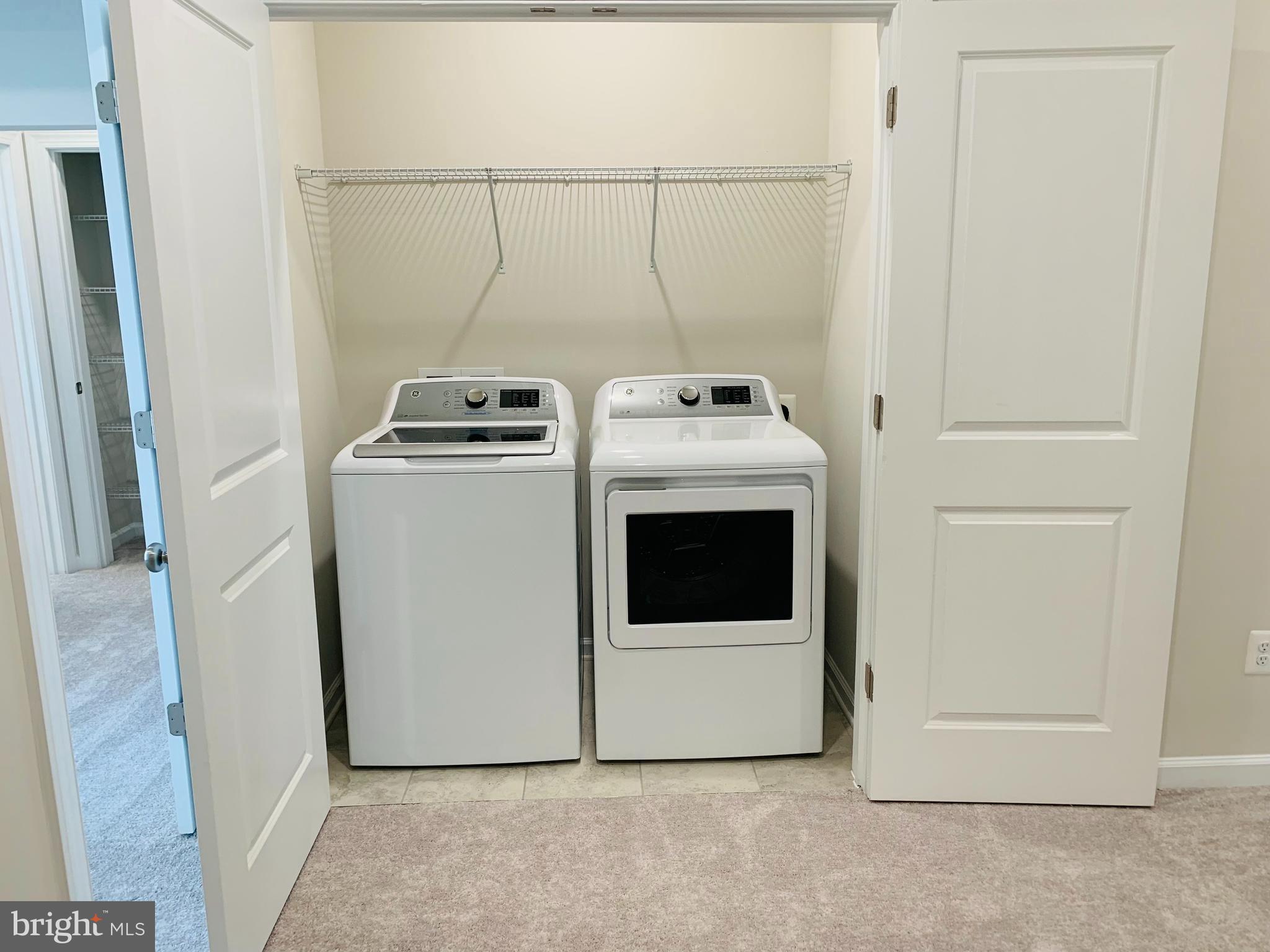 METRO WALK AT MOOREFIELD STATION - Residential Lease