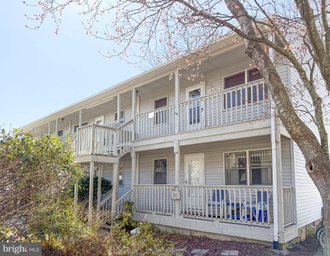 Condo For Sale - 204 143rd Street #203<br/> OCEAN CITY, MD 21842