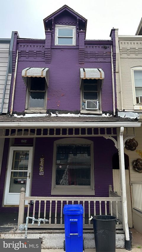 Photo of 642 W Gordon Street, READING, PA 19601 (MLS # PABK2064126)