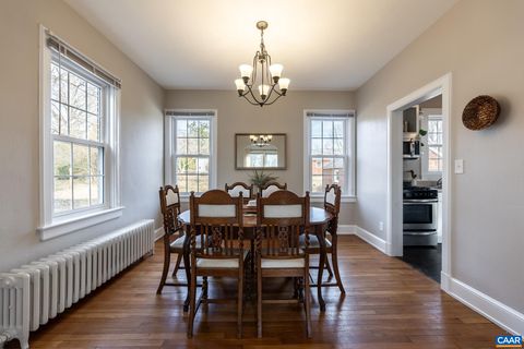 A home in WAYNESBORO
