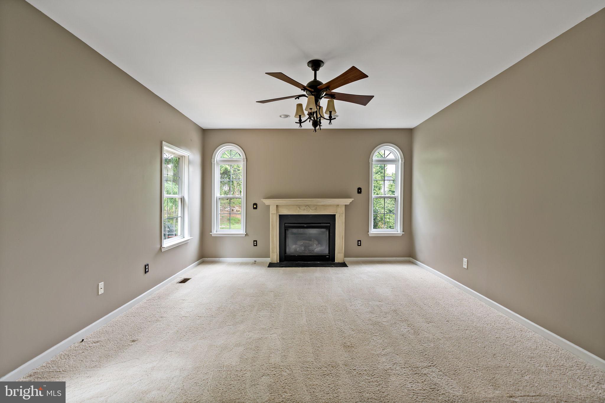 HARLAN RUN - Residential