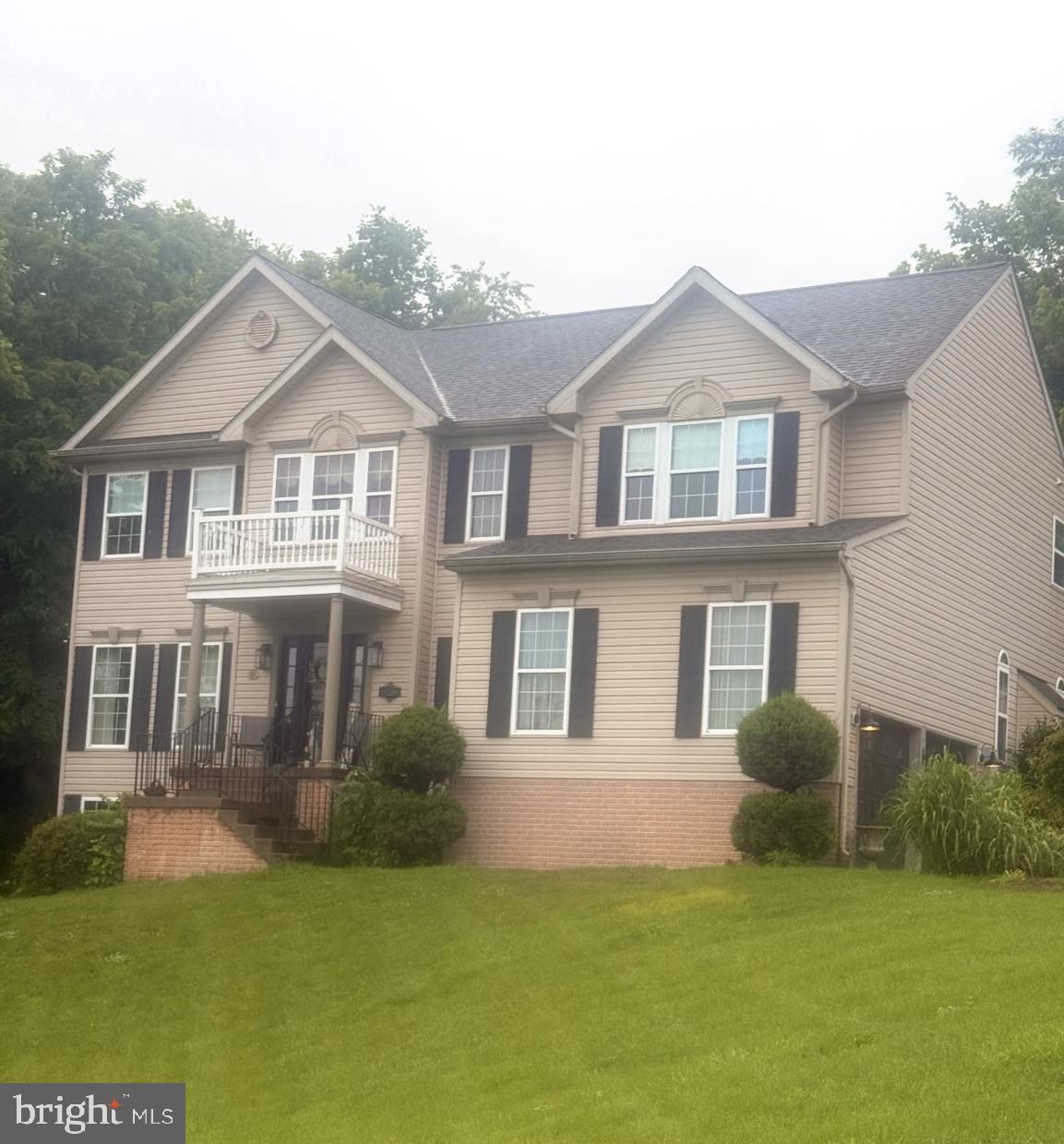 75 WEATHERBURN TERRACE