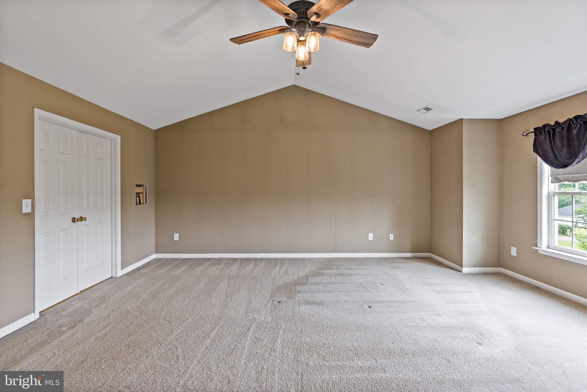 HARLAN RUN - Residential