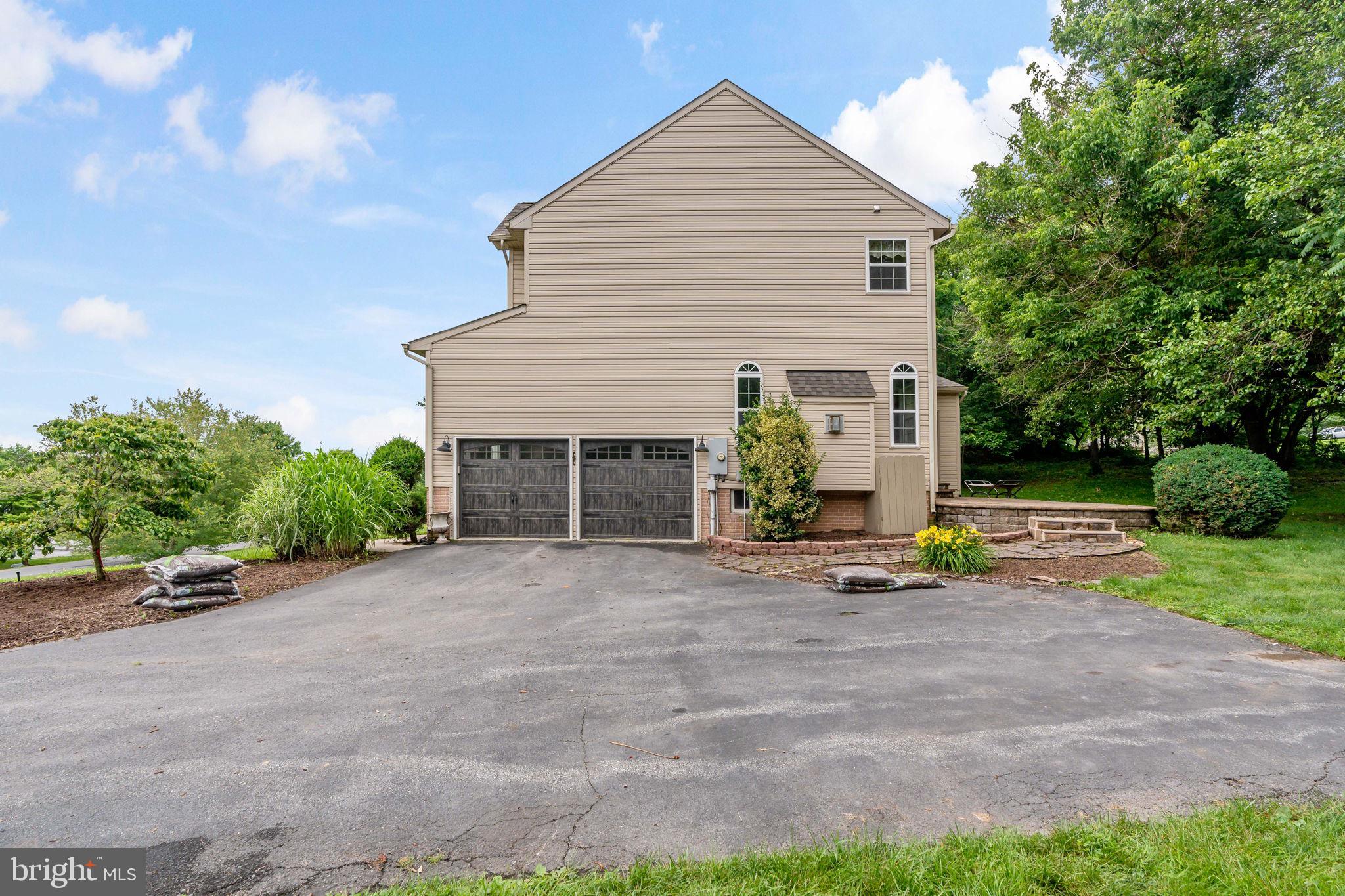 HARLAN RUN - Residential