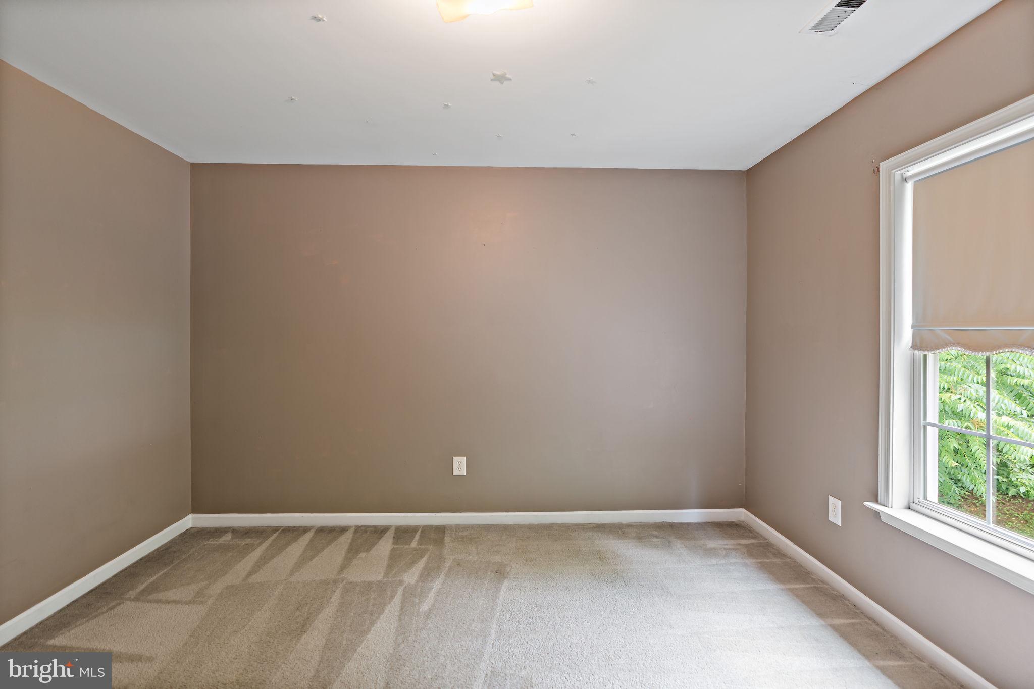 HARLAN RUN - Residential