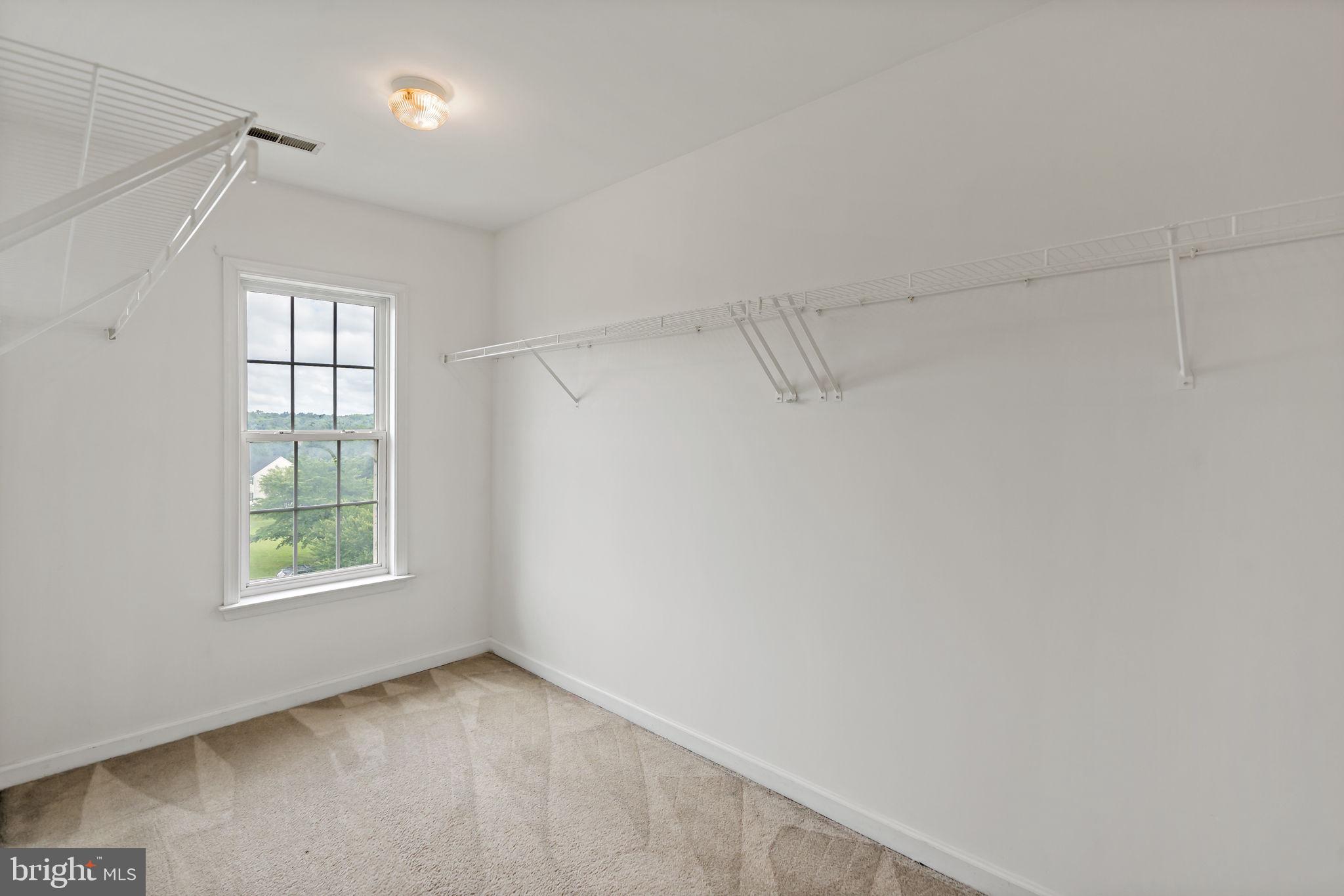 HARLAN RUN - Residential