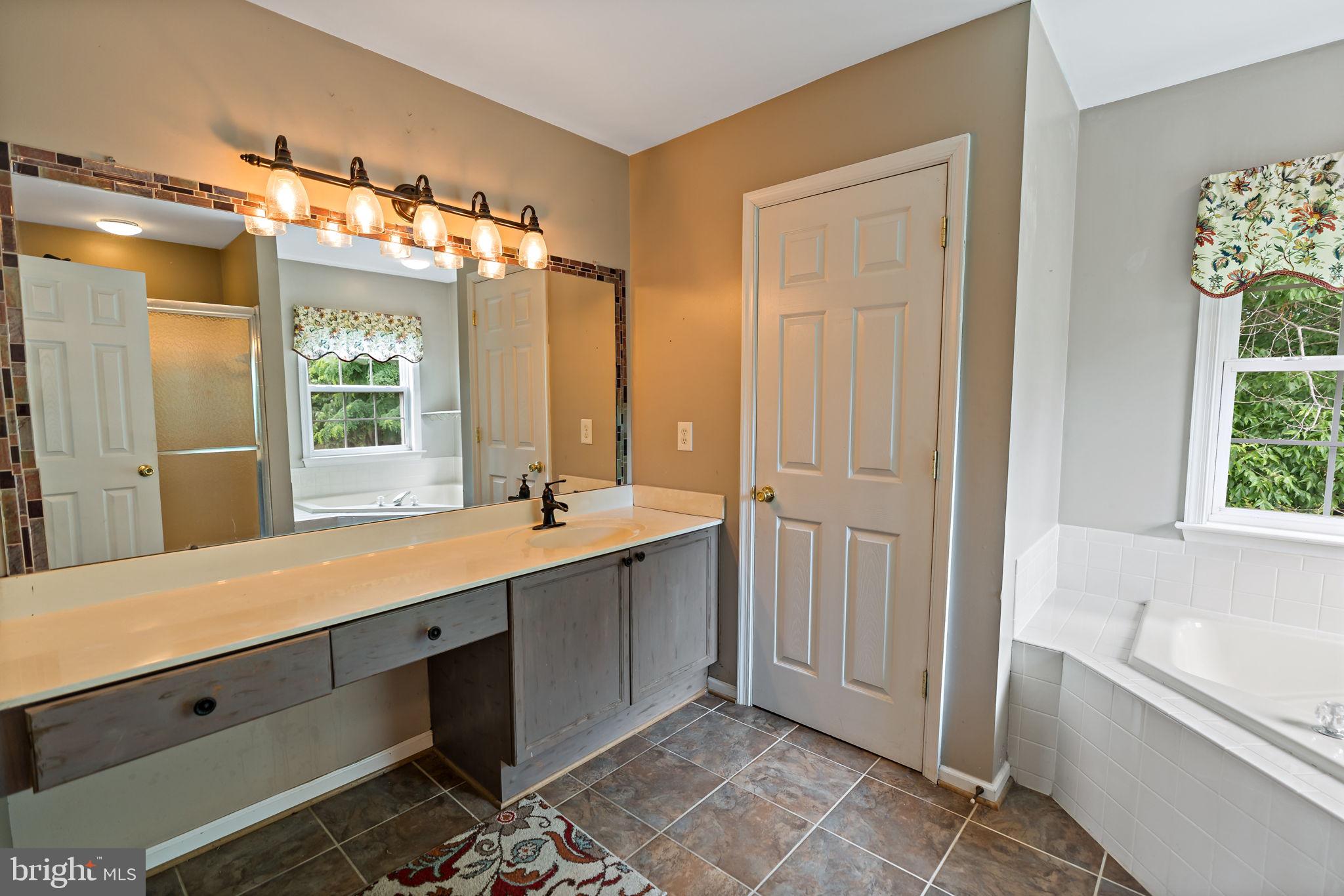 HARLAN RUN - Residential