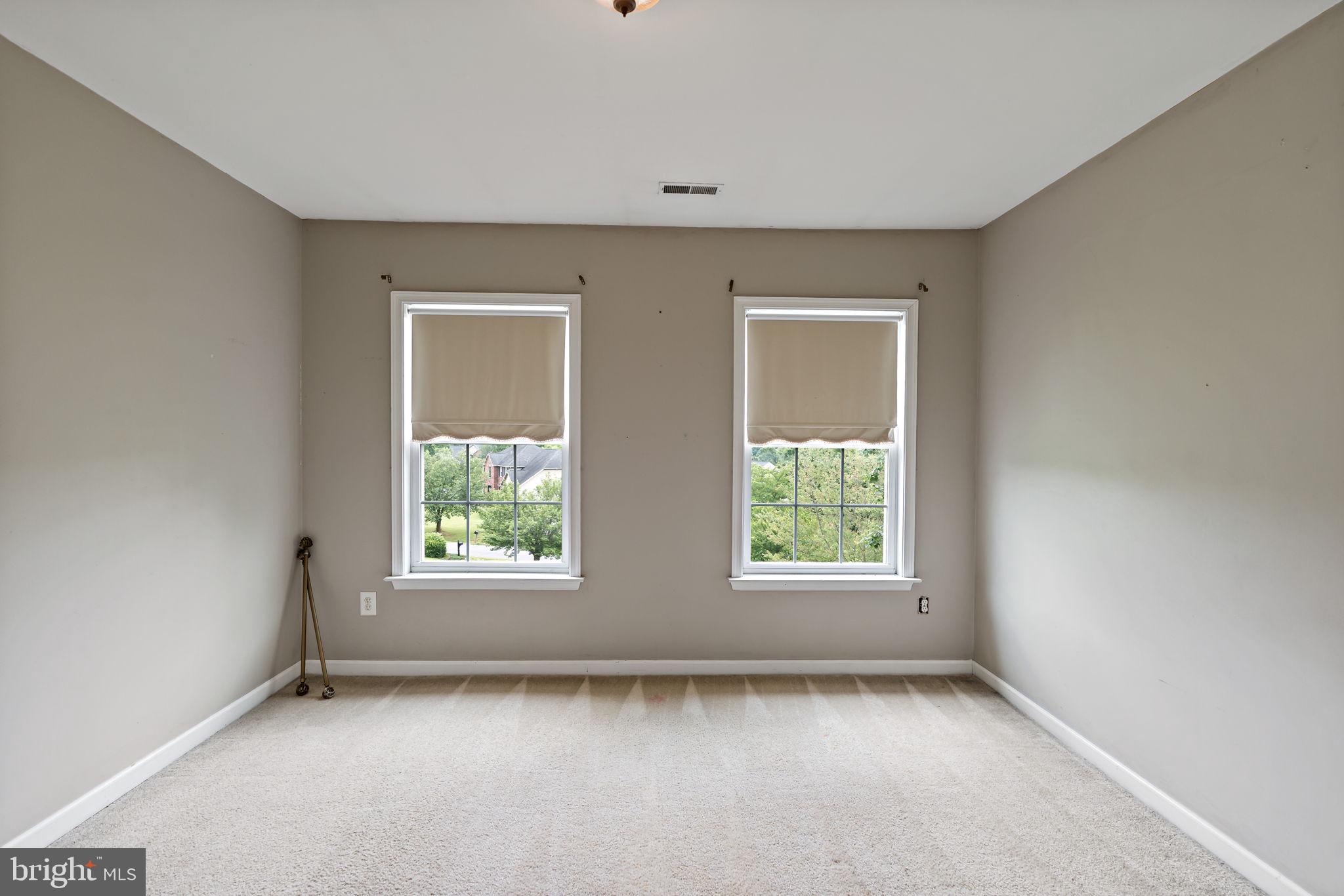 HARLAN RUN - Residential