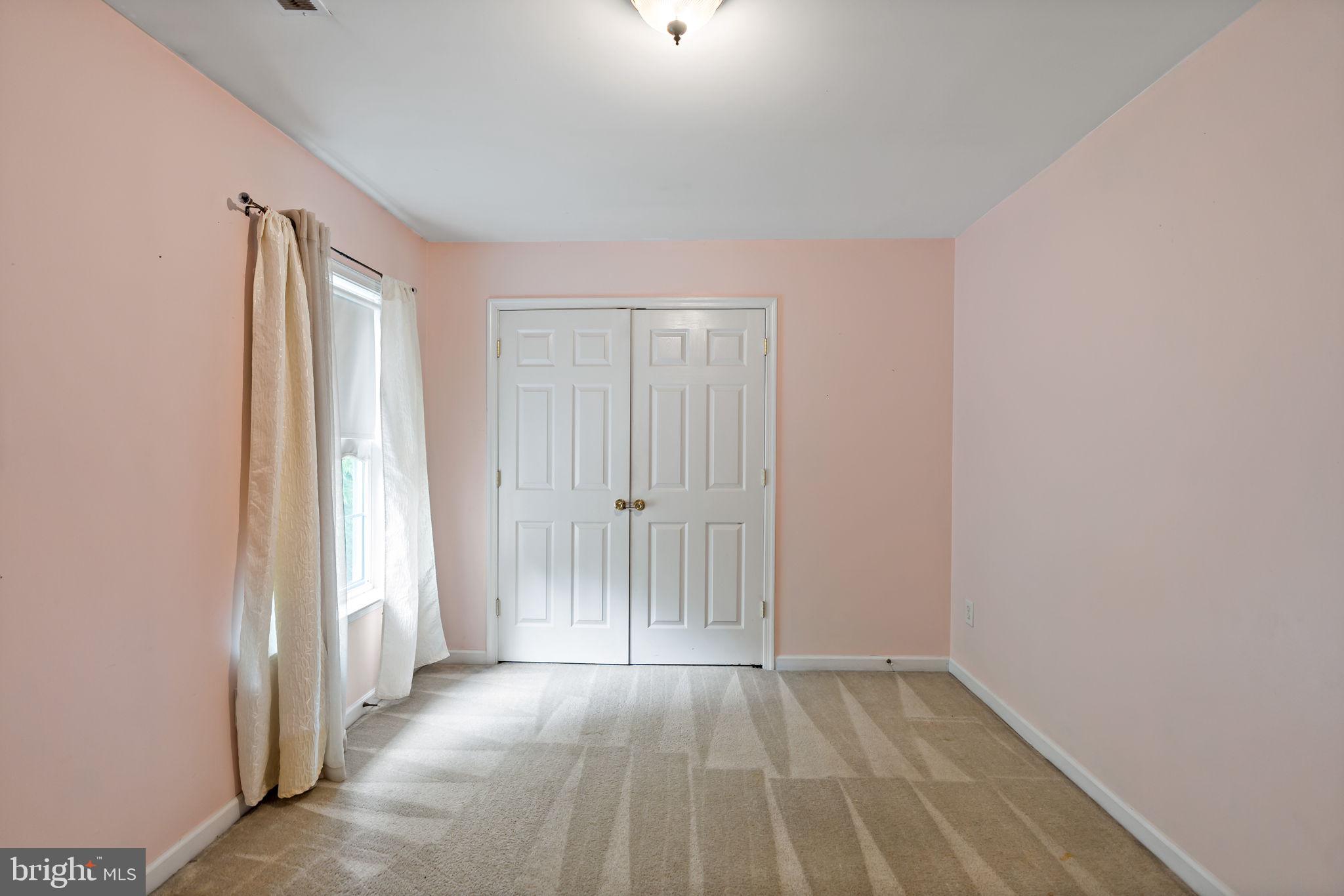 HARLAN RUN - Residential