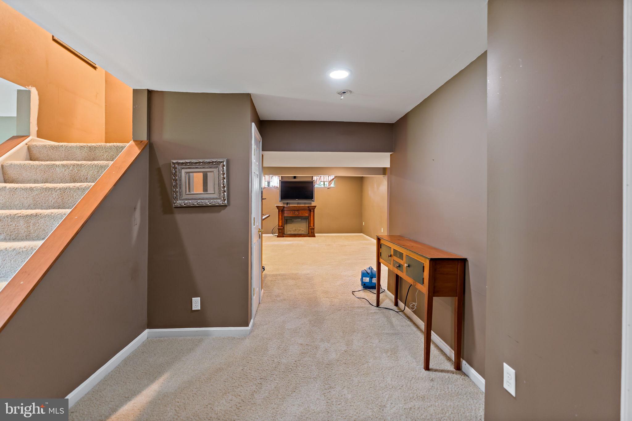 HARLAN RUN - Residential