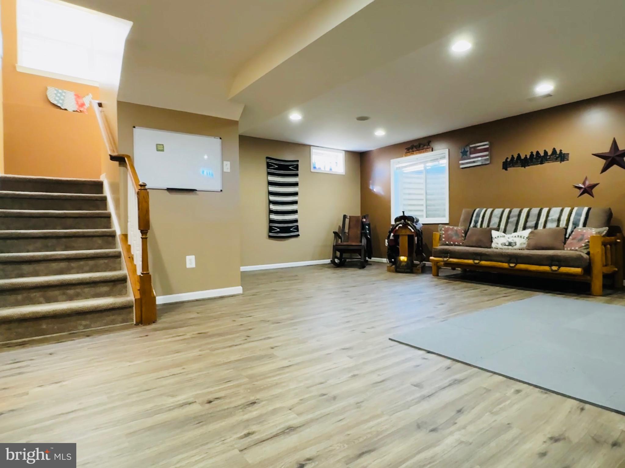 HUNTFIELD - Residential