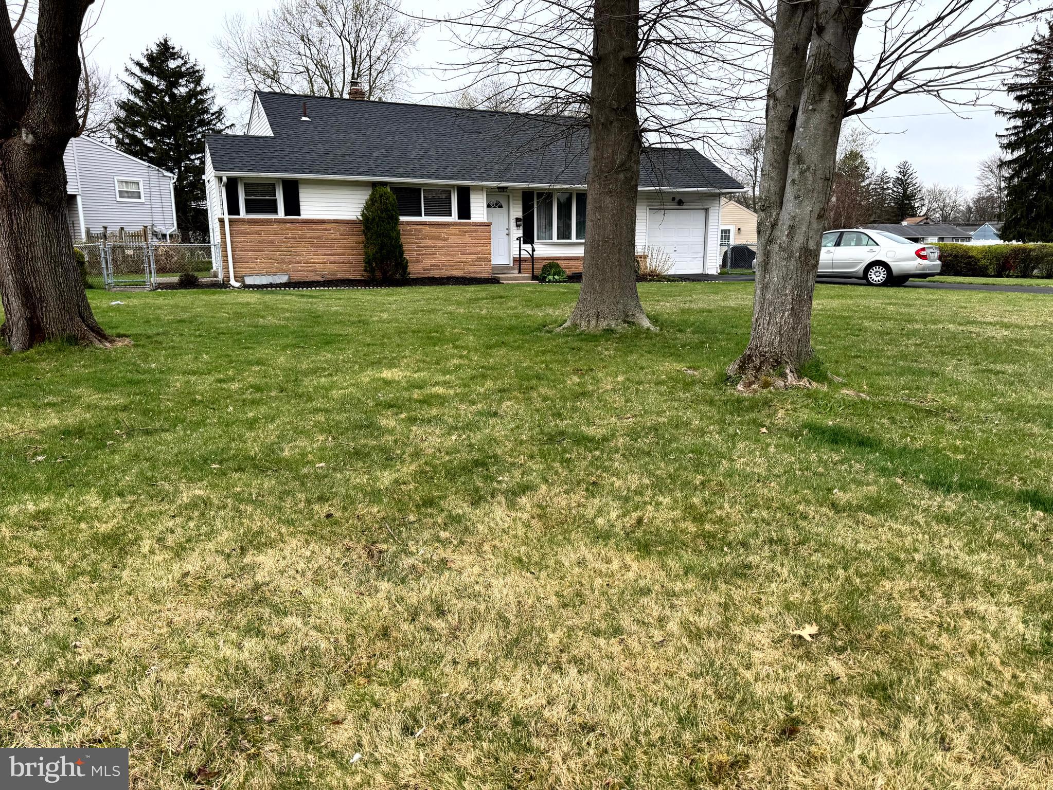 WARMINSTER VIL - Residential