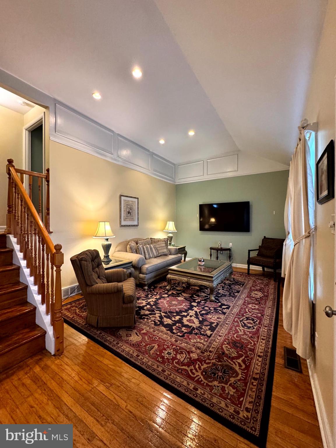 WARMINSTER VIL - Residential