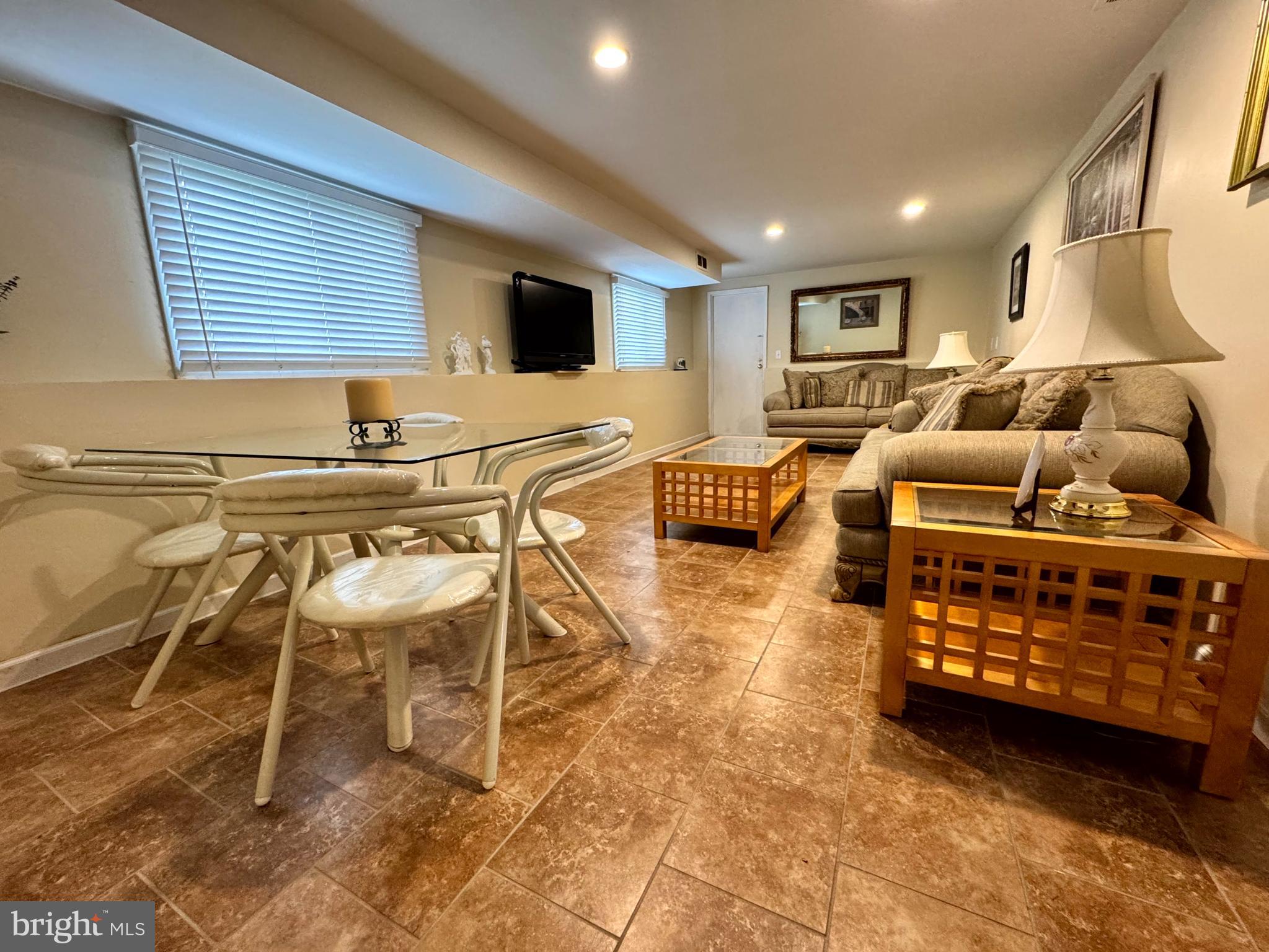 WARMINSTER VIL - Residential