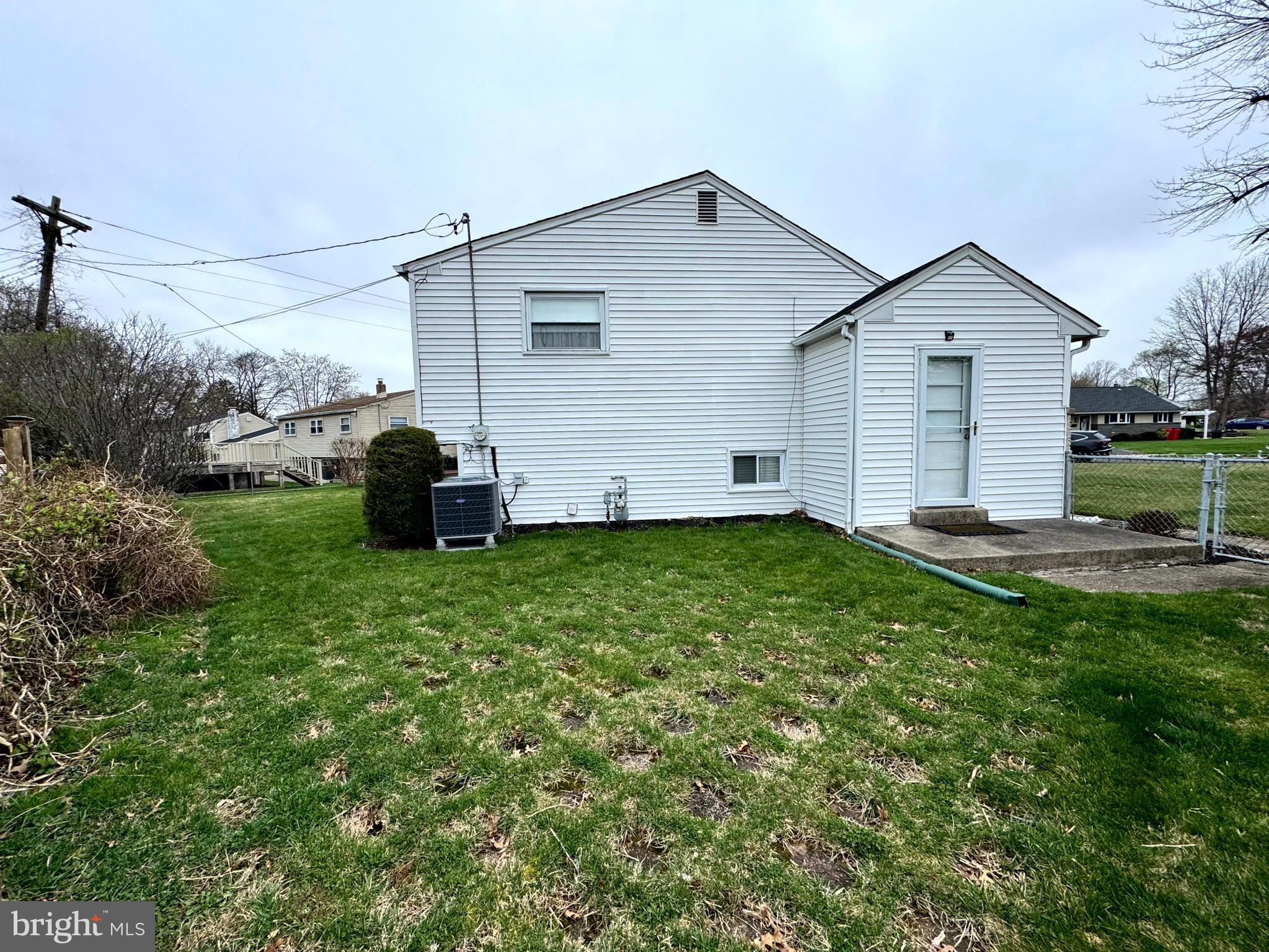 WARMINSTER VIL - Residential