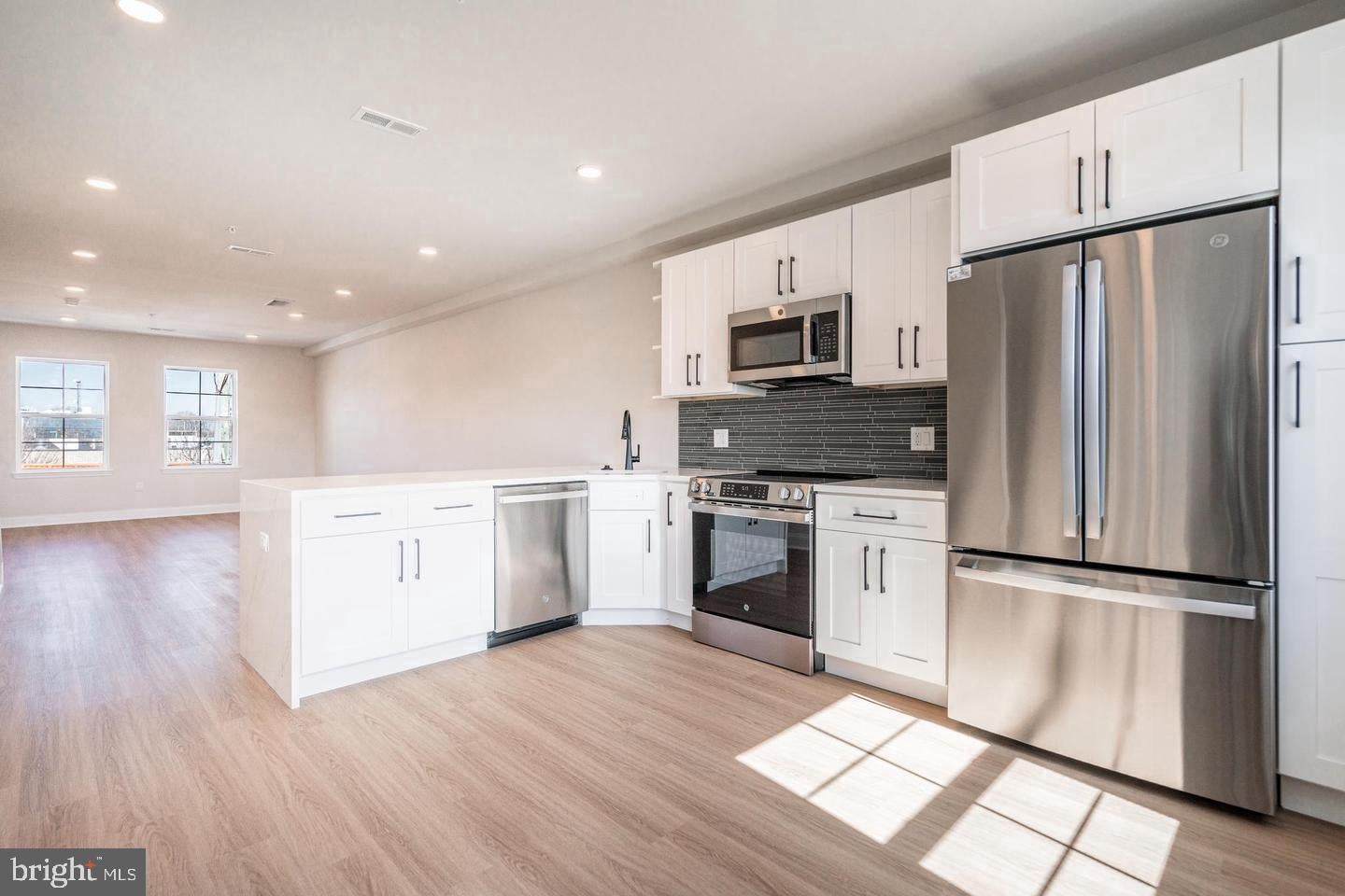 2715 PRIYA LANE A82