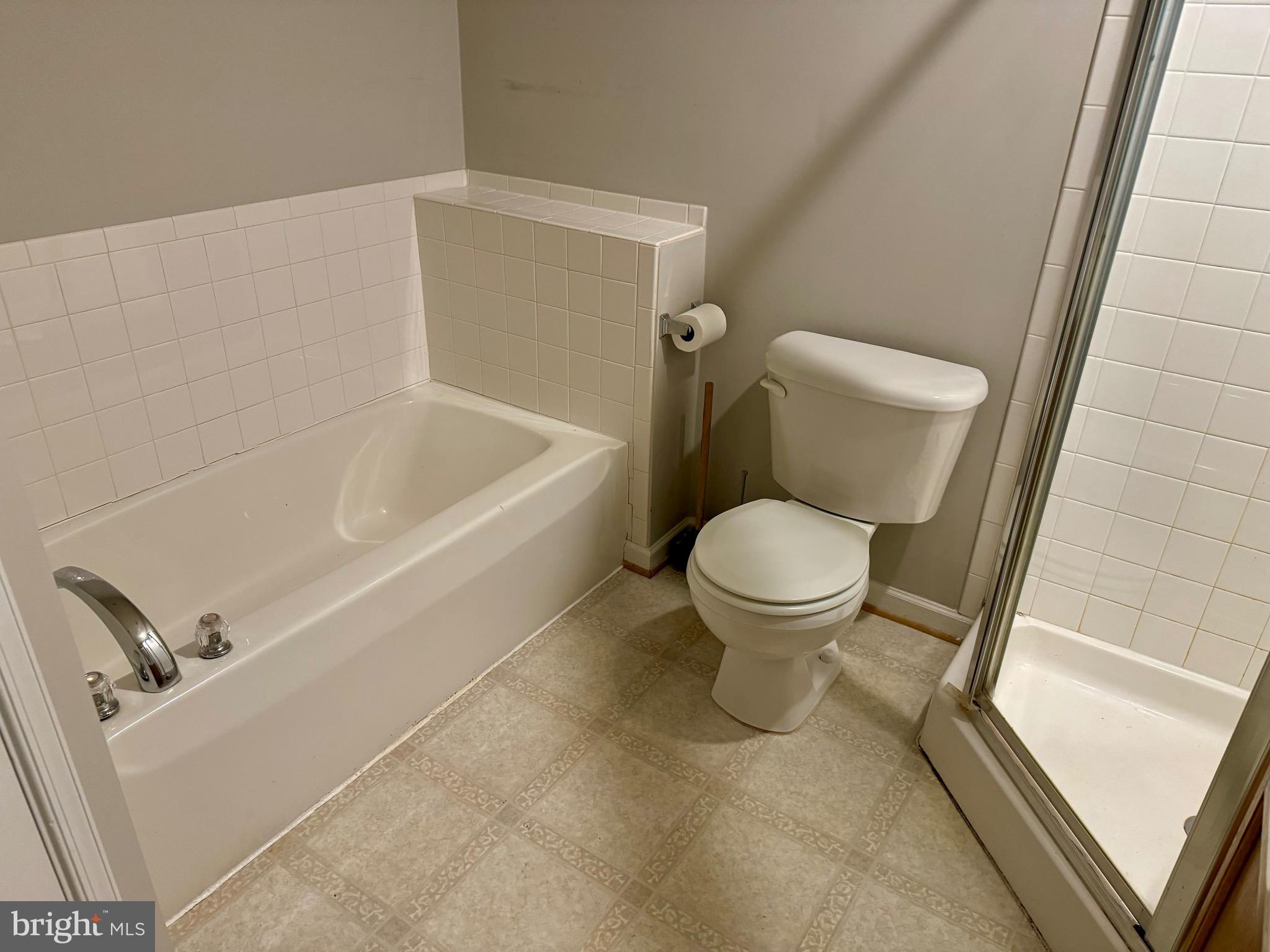 FAIRWAYS AT STONEBRIDGE - Residential