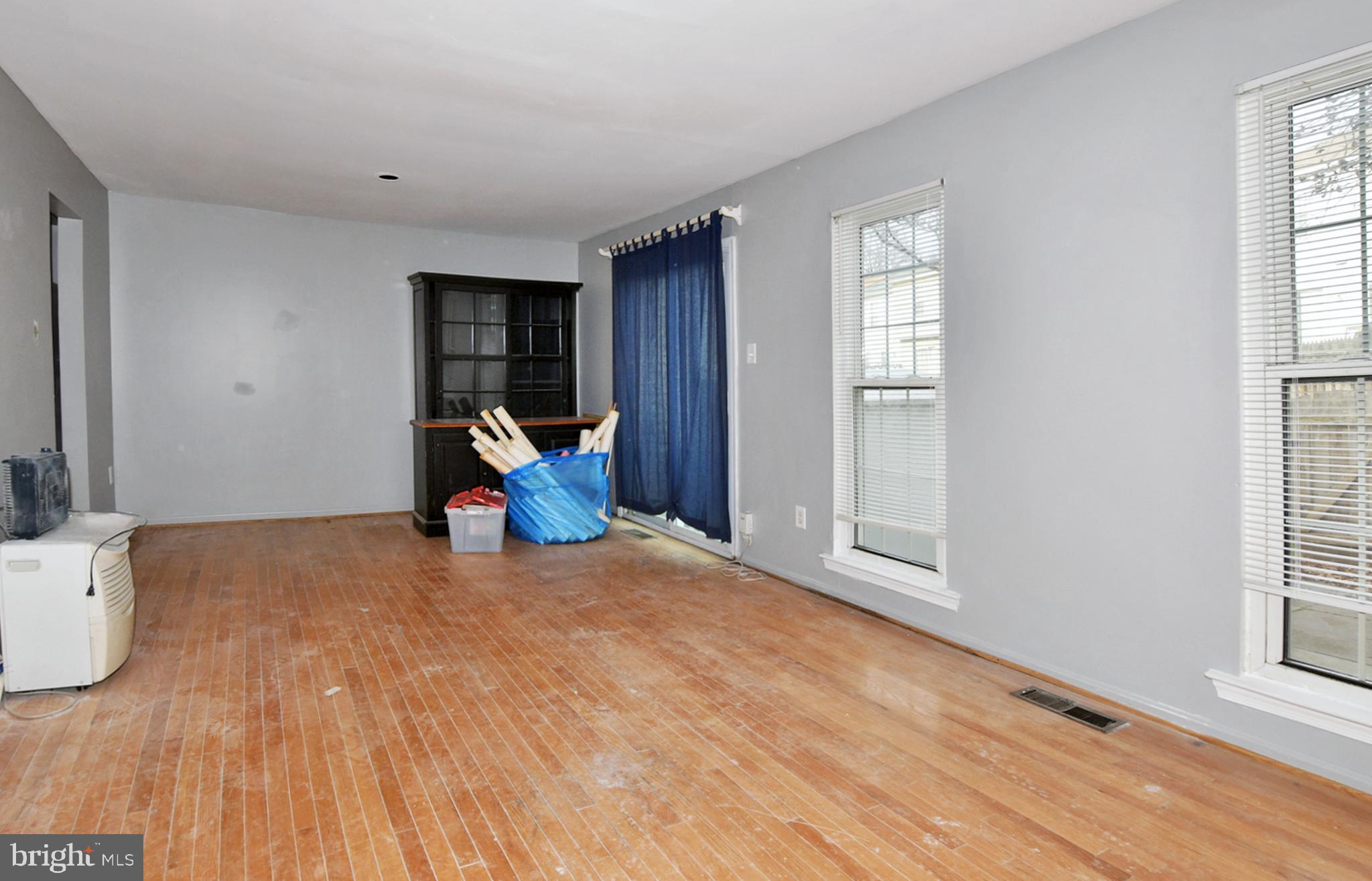 CASHELL MANOR - Residential