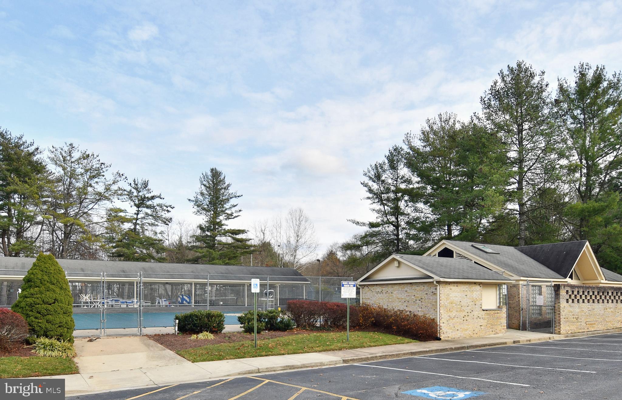 CASHELL MANOR - Residential