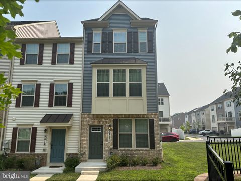 Townhouse For Sale - 9810 Posterity Ln Ln<br/> Montgomery County, MONTGOMERY VILLAGE, MD 20886