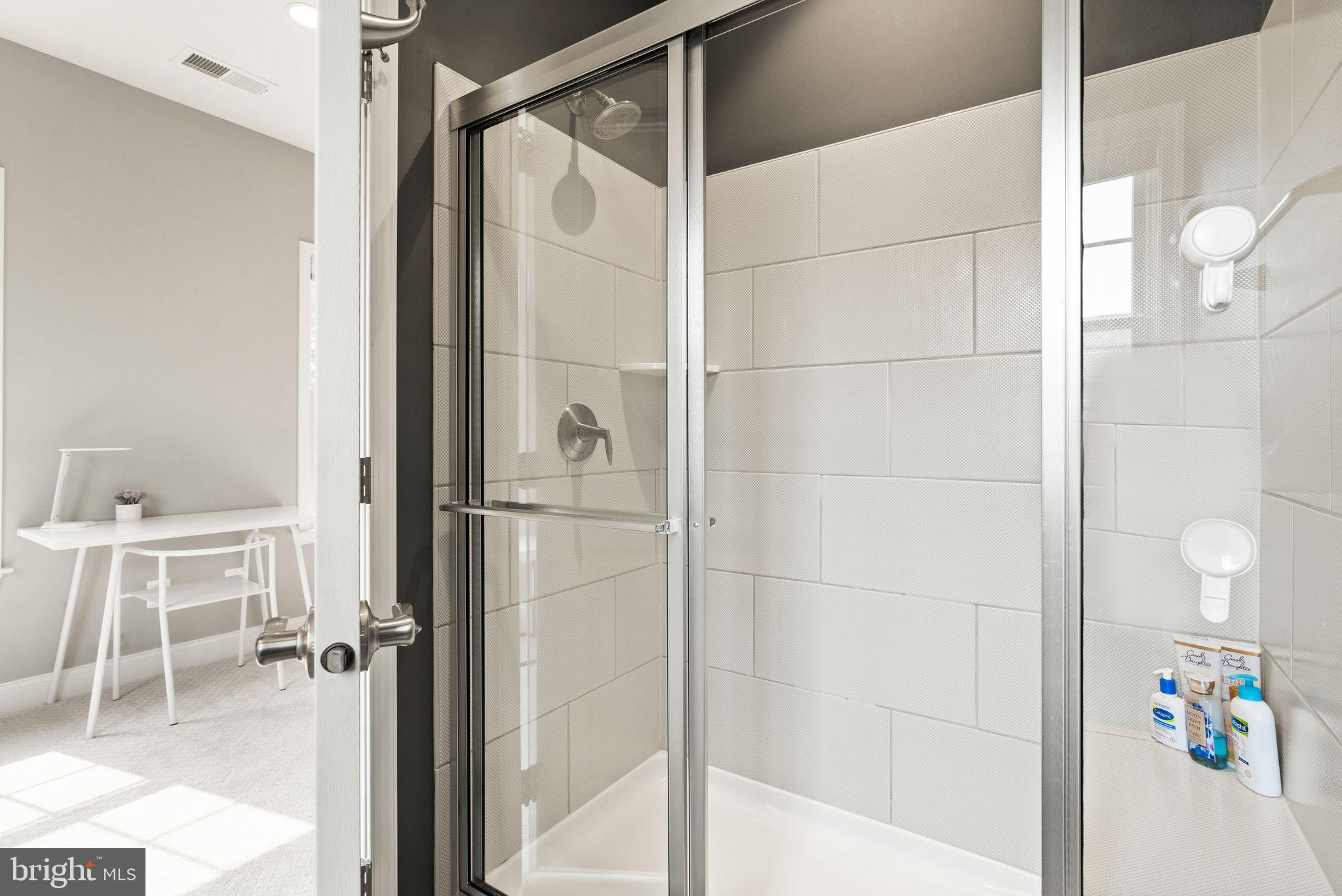 DOMINION VALLEY COUNTRY CLUB - Residential