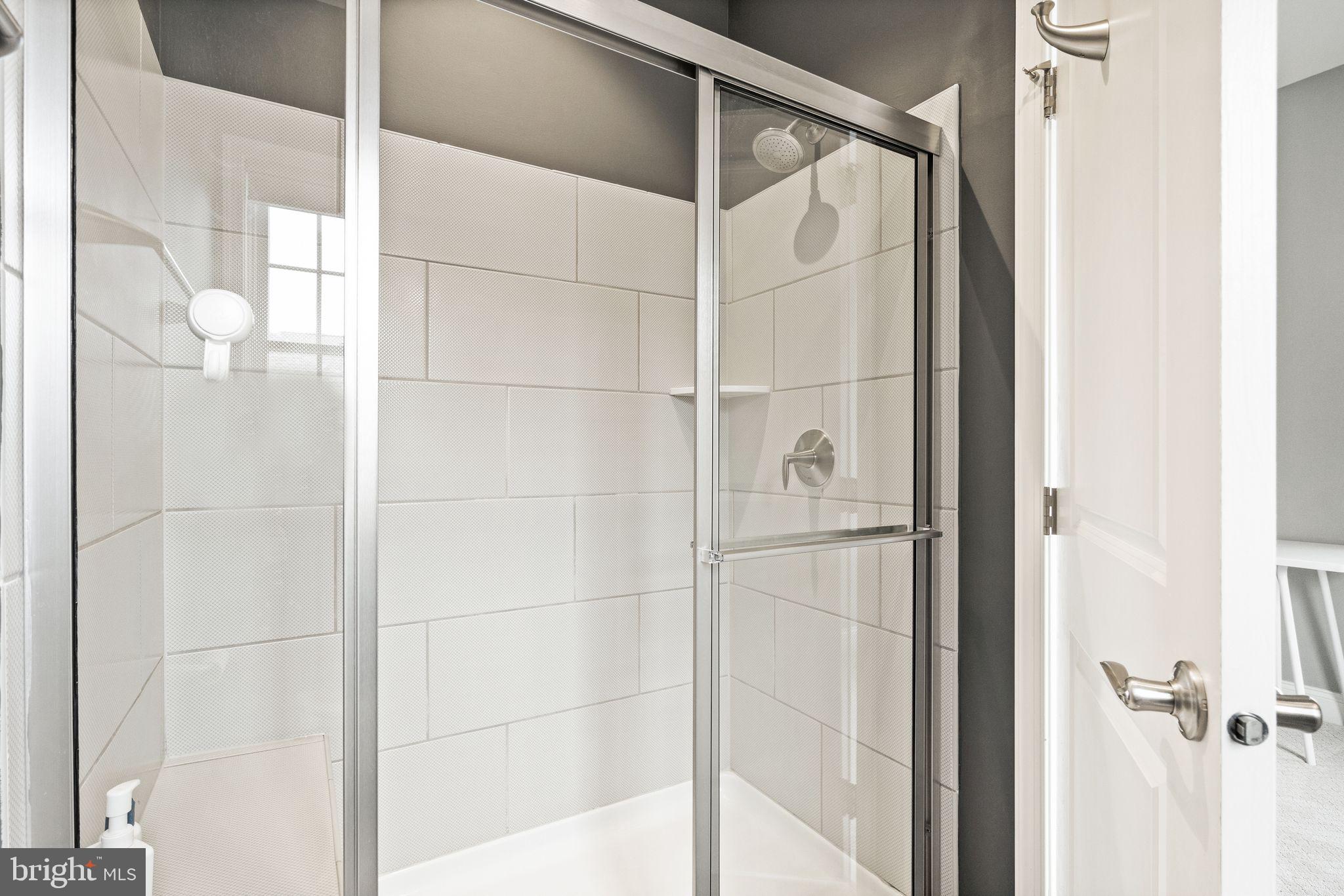 DOMINION VALLEY COUNTRY CLUB - Residential