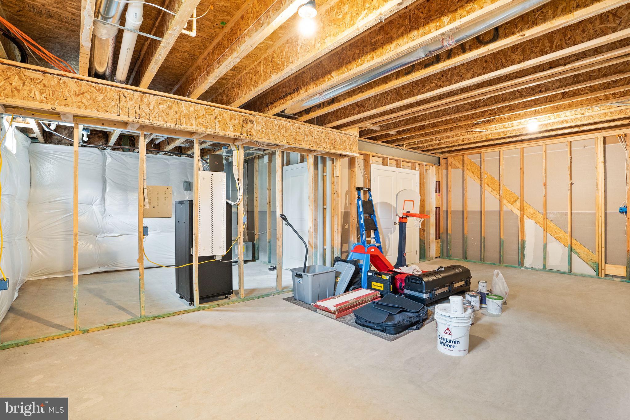 DOMINION VALLEY COUNTRY CLUB - Residential