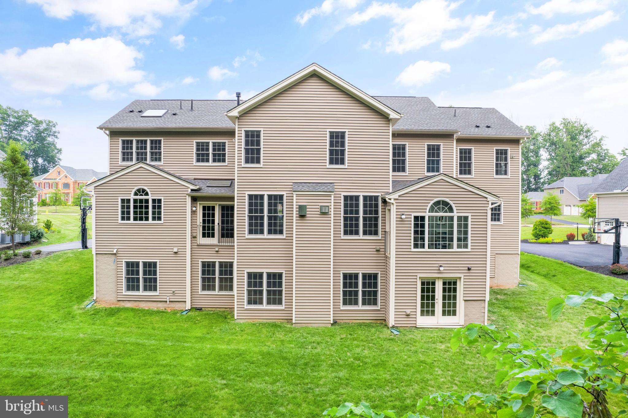 DOMINION VALLEY COUNTRY CLUB - Residential