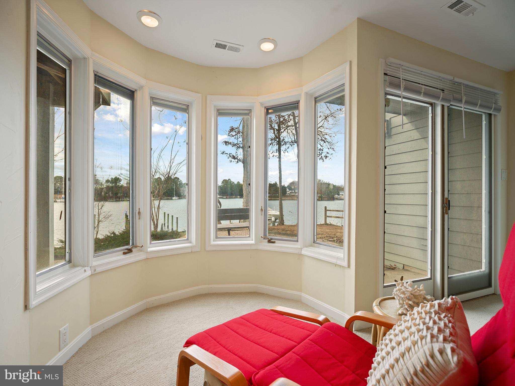 DRUM POINT - Residential