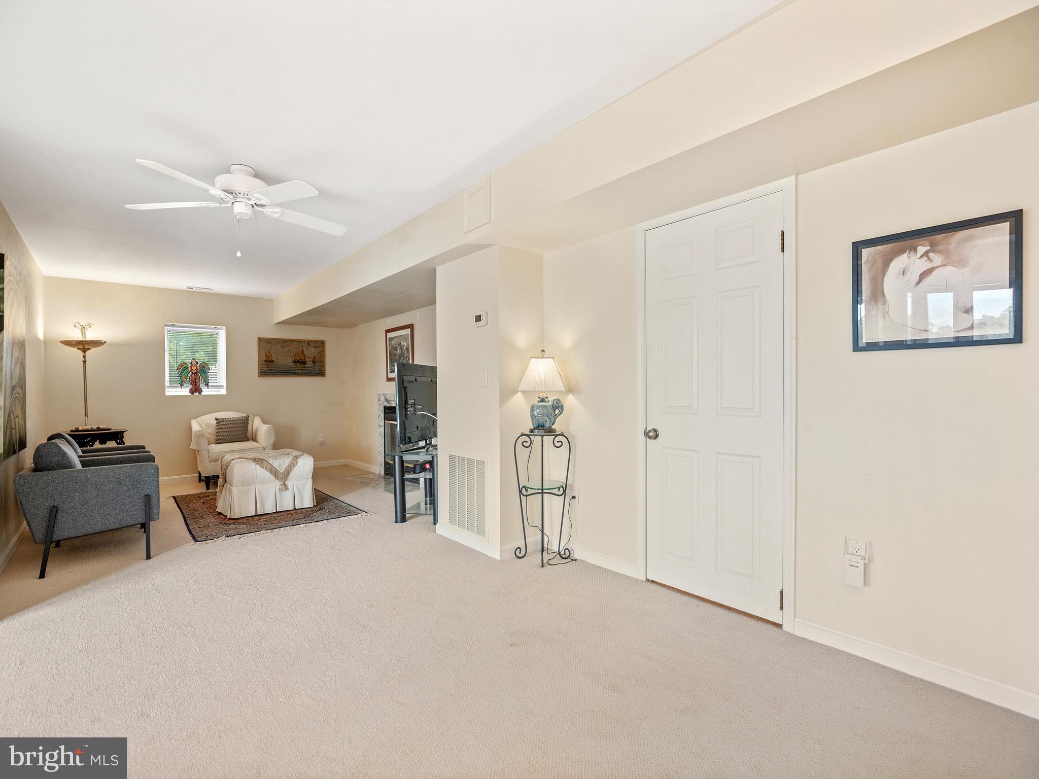 DRUM POINT - Residential