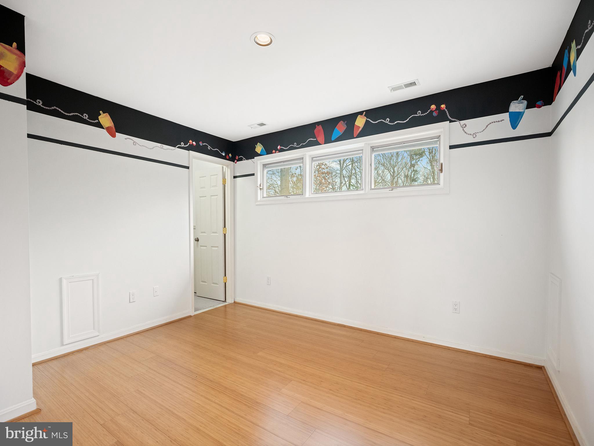 DRUM POINT - Residential